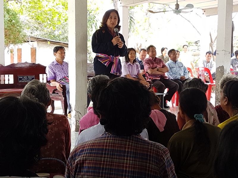 22 เม.ย.59 จังหวัดมหาสารคาม ร่วมกับ คกส.จ.มหาสารคาม ประชุมคณะกรรมการกองทุนพัฒนาสตรีจังหวัดมหาสารคาม ตามแผนการดำเนินงานกิจการบริหารและแผนการใช้จ่ายงบประมาณ ประจำปี 2559