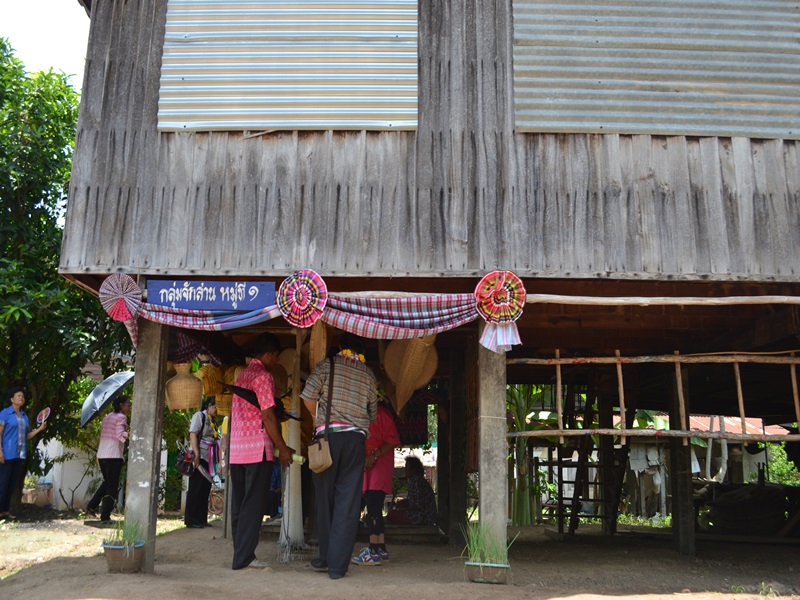 บ้านหนองโดน หมู่ที่ 1 ตำบลท่าตูมอำเภอเมือง จังหวัดมหาสารคาม หมู่บ้านสารสนเทศต้นแบบเพื่อการพัฒนาคุณภาพชีวิต จังหวัดมหาสารคาม ปี 2557