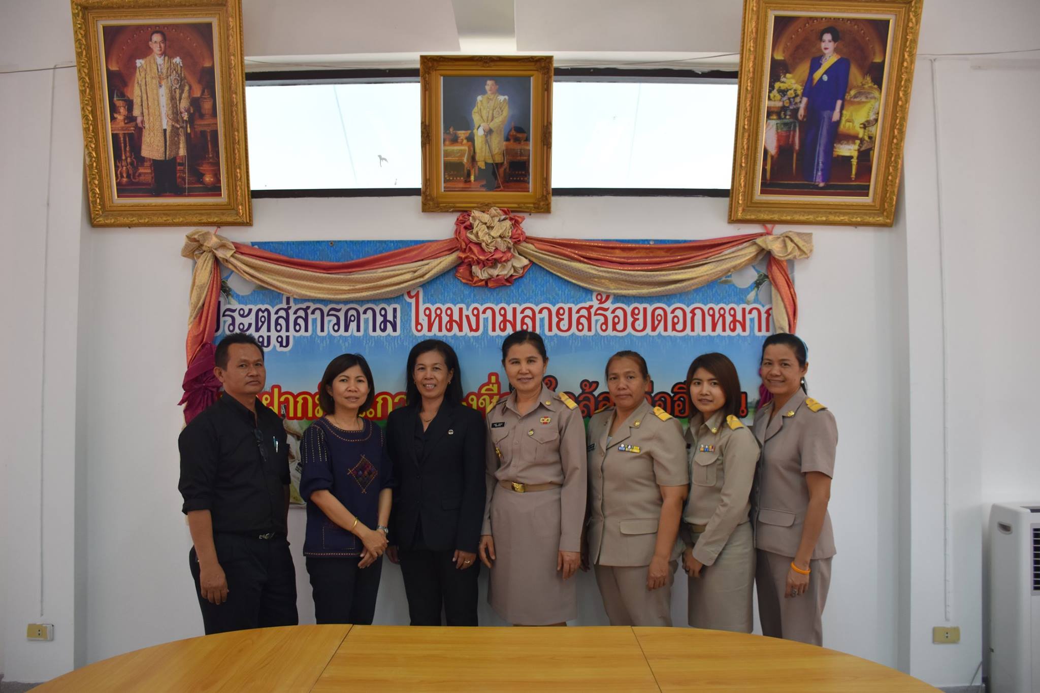 2  มีนาคม  2560   นักวิชาการกลุ่มงานสารสนเทศการพัฒนาชุมชน   ลงพื้นที่สนับสนุนส่งเสริมติดตามด้านเทคโนโลยีสารสนเทศ  กรมการพัฒนาชุมชน  ปี 2560