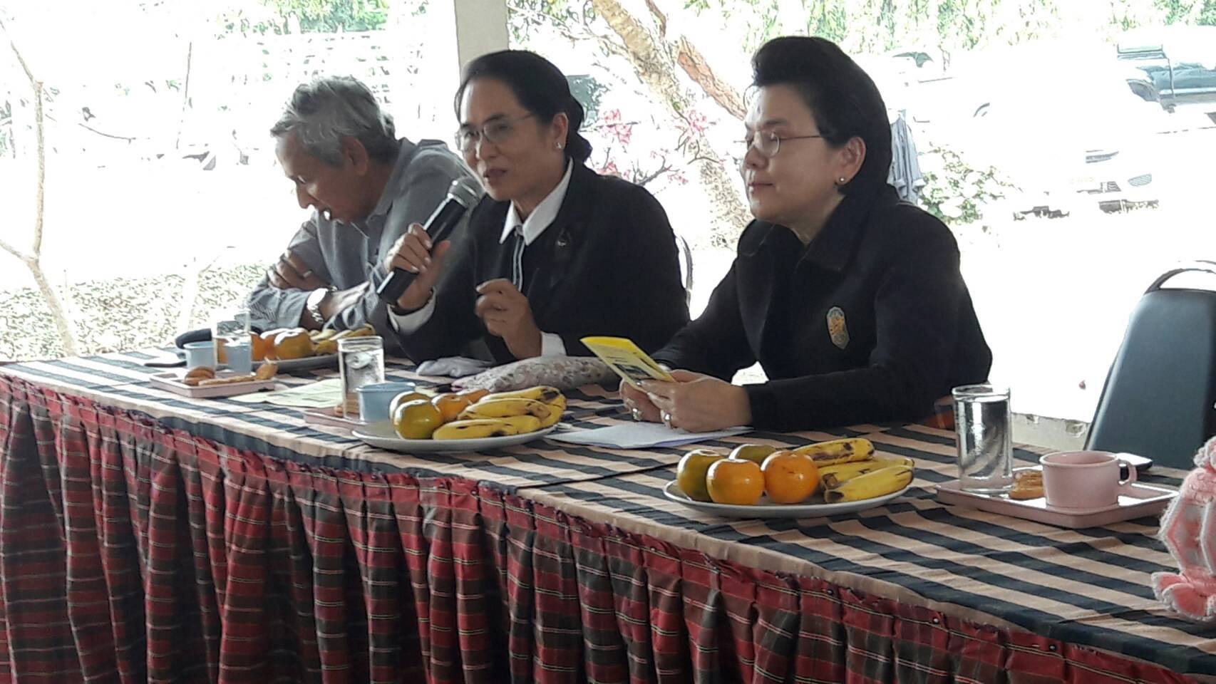 8 มีนาคม 2560   นางภัทรภร   ฐิติยาภรณ์  ผู้ตรวจราชการสำนักนายกรัฐมนตรี เขตตรวจราชการที่ 12 ลงพื้นที่ตรวจติดตามโครงการเพิ่มความเข้มแข็งของเศรษฐกิจฐานรากตามแนวทางประชารัฐ งบประมาณ 500,000 บาท