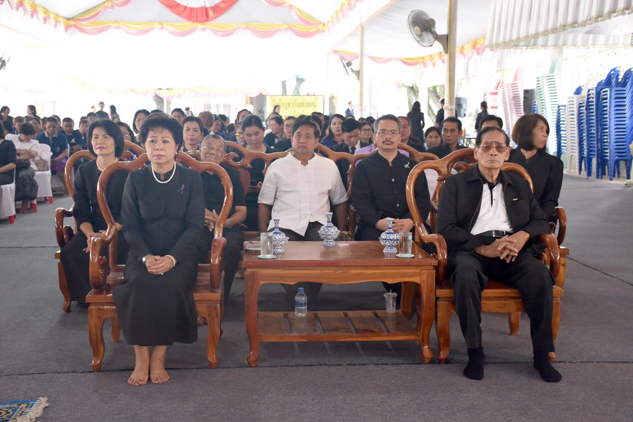31 มีนาคม 2560    สำนักงานพัฒนาชุมชนจังหวัดมหาสารคามจัดพิธีทำบุญทอดผ้าป่ามหากุศลสมทบกองทุนพัฒนาเด็กชนบท  ในพระราชูปถัมภ์สมเด็จพระเทพรัตนราชสุดาฯ สยามบรมราชกุมารี  ประจำปี 2560 จังหวัดมหาสารคาม