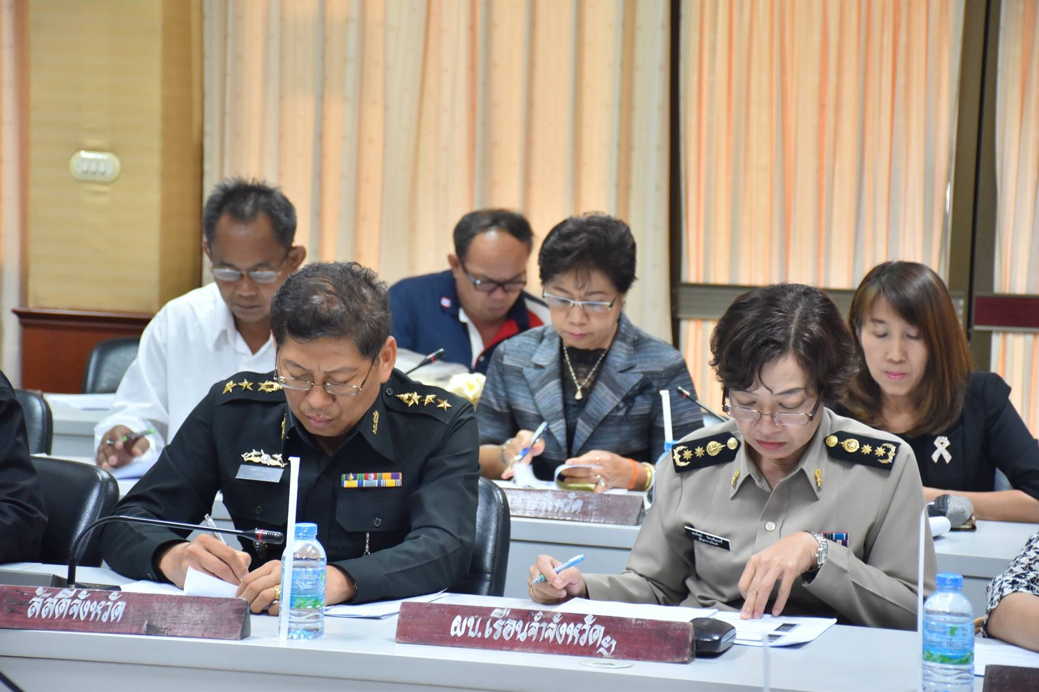 25 พฤษภาคม 2560 นายเสน่ห์ นนทะโชติ ผู้ว่าราชการจังหวัดมหาสารคาม เป็นประธานการประชุมคณะกรรมการเตรียมการจัดพิธีถวายดอกไม้จันทน์จังหวัดมหาสารคาม