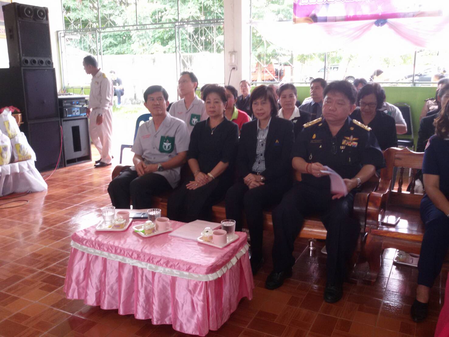 21 มิถุนายน 2560 นายภูสิต สมจิตต์ รองผู้ว่าราชการจังหวัดมหาสารคาม เป็นประธานและหน่วยบำบัดทุกข์บำรุงสุขสร้างรอยยิ้มให้ประชาชนจังหวัดมหาสารคาม ปีงบประมาณ 2560  โรงเรียนบ้านหนองแสง (หนองแสงราษฎรวิทยา)  ตำบลห้วยเตย อำเภอกุดรัง จังหวัดมหาสารคาม