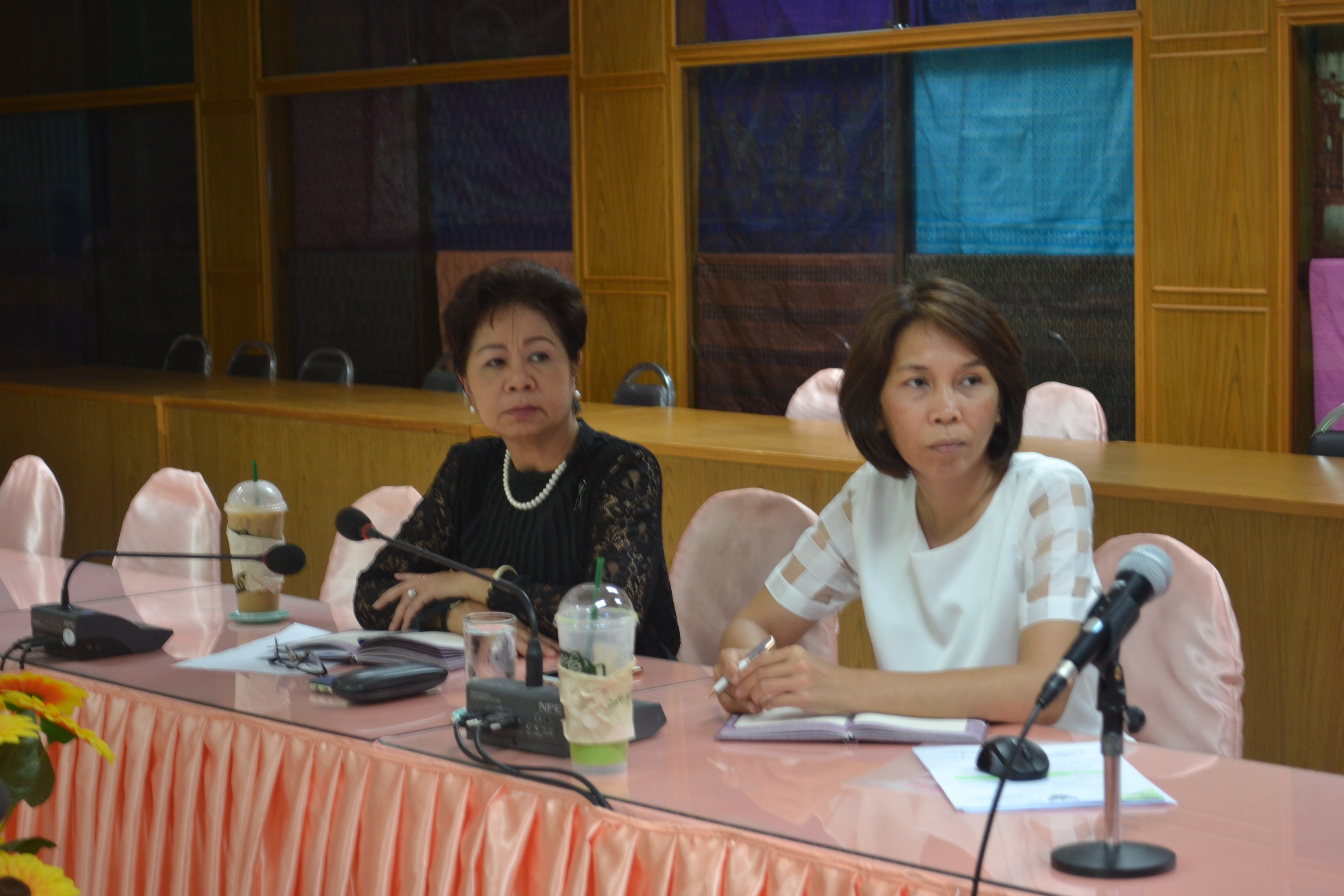 1 มิถุนายน 2560 นางสาวศศิธร ปัญญาไว พัฒนาการจังหวัดมหาสารคาม ร่วมประชุมทางไกลออนไลน์ (Web Conference)  เพื่อซักซ้อมความเข้าใจแนวทางการปฏิบัติการสอบคัดเลือกอาสาพัฒนา (อสพ.) รุ่นที่ 70