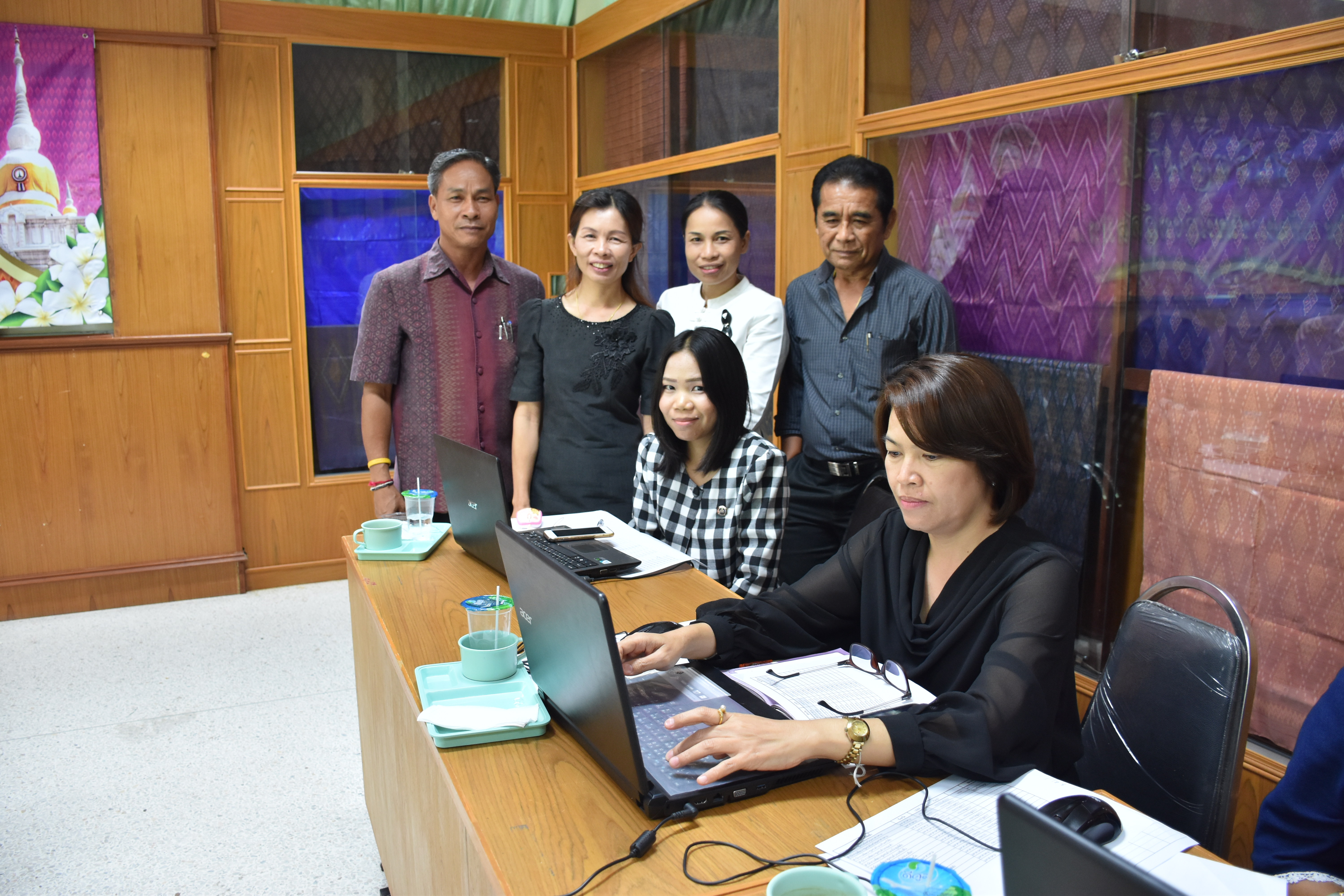 7 มิถุนายน 2560 สำนักงานพัฒนาชุมชนจังหวัดมหาสารคาม ประชุม สร้างการรับรู้ สร้างความเข้าใจ ในการนำหลักธรรมาภิบาล ไปใช้ในการปฏิบัติราชการในยุคไทยแลนด์ 4.0 และการฝึกอบรมวิธีการใช้ห้องประชุม Session Call