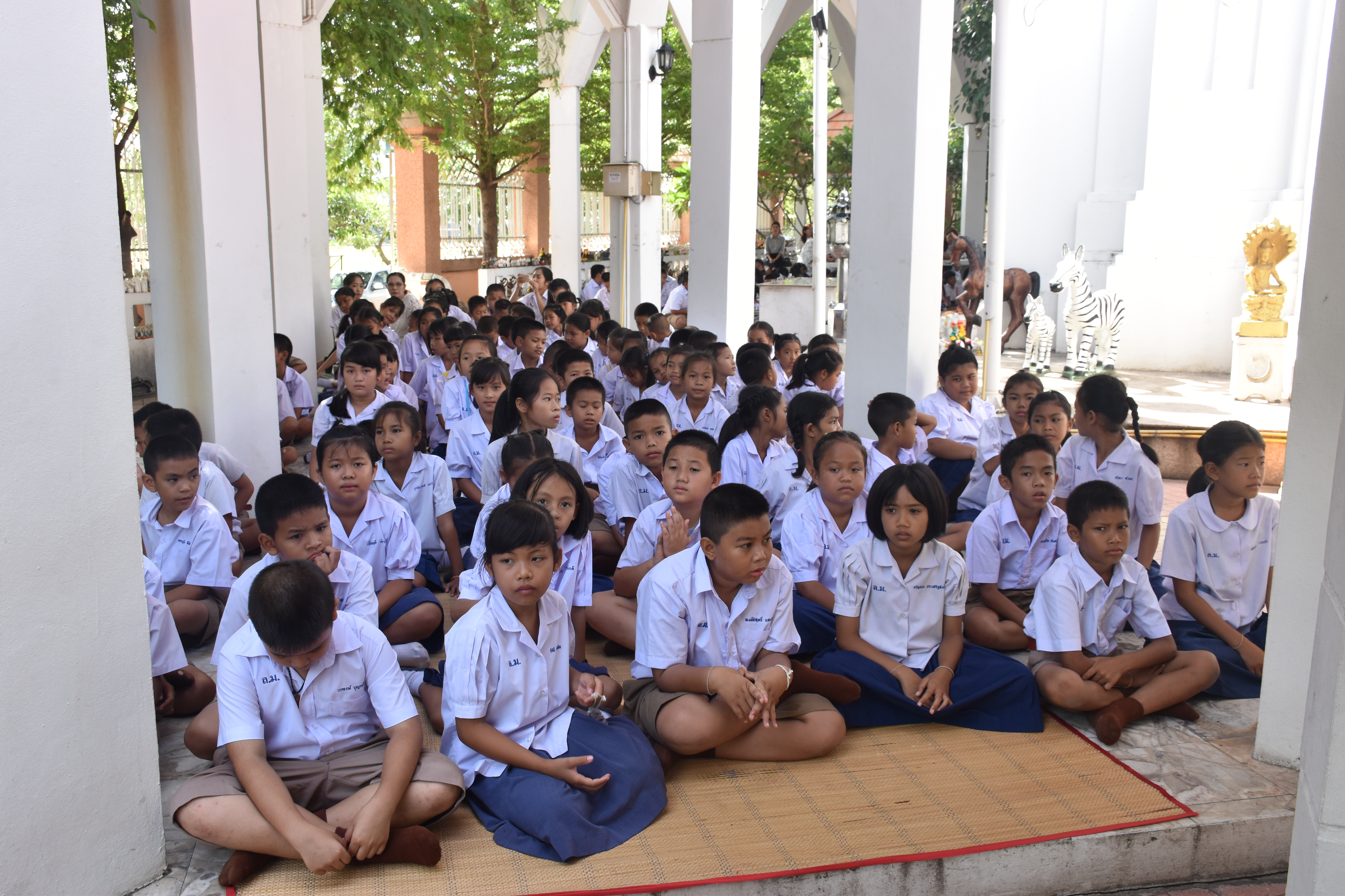 22 มิถุนายน 2560  นางไพเราะ  ร้อยตะกูล รองผู้ว่าราชการจังหวัดมหาสารคาม เป็นประธานพิธีบวงสรวงศาลมเหศักดิ์หลักเมือง เนื่องในพิธีบุญซำฮะ