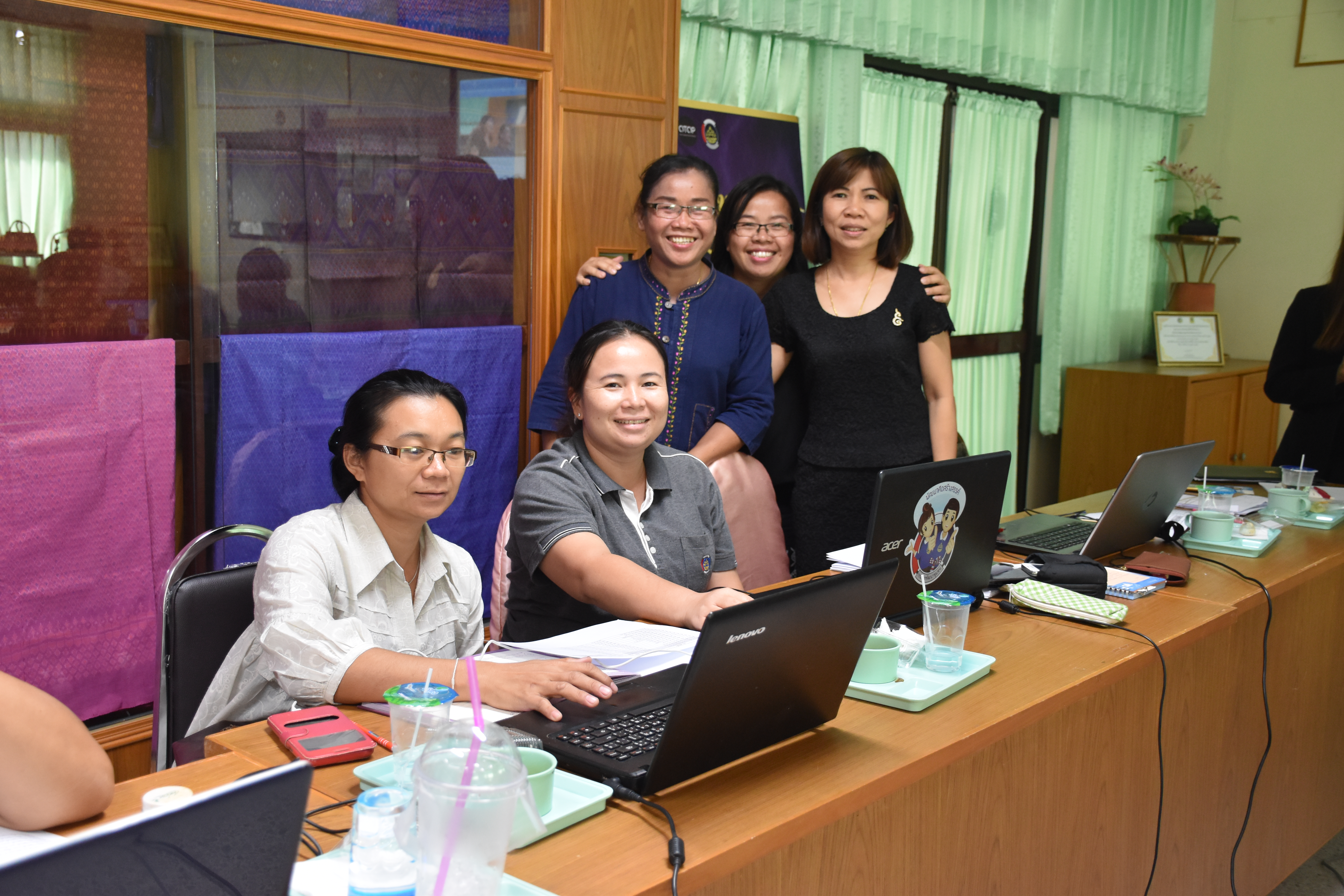 7 มิถุนายน 2560 สำนักงานพัฒนาชุมชนจังหวัดมหาสารคาม ประชุม สร้างการรับรู้ สร้างความเข้าใจ ในการนำหลักธรรมาภิบาล ไปใช้ในการปฏิบัติราชการในยุคไทยแลนด์ 4.0 และการฝึกอบรมวิธีการใช้ห้องประชุม Session Call