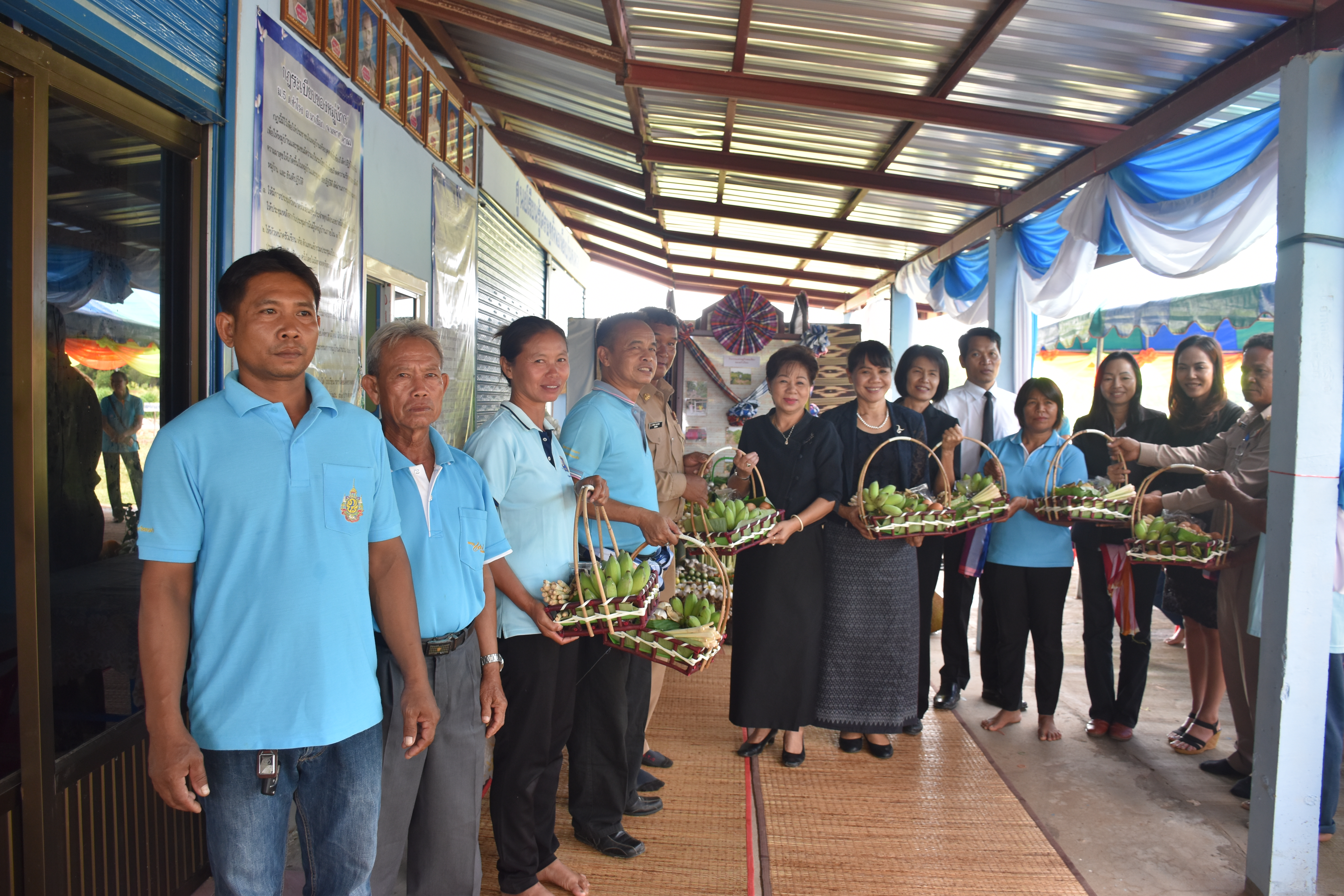 8 มิถุนายน 2560 พัฒนาการจังหวัดมหาสารคาม เป็นประธานคณะกรรมการพิจารณาคัดเลือกหมู่บ้าน/ชุมชนกองทุนแม่ของแผ่นดินดีเด่น ระดับจังหวัด ประจำปี 2560 บ้านดงม่วง หมู่ 5 ตำบลสำโรง อำเภอนาเชือก จังหวัดมหาสารคาม