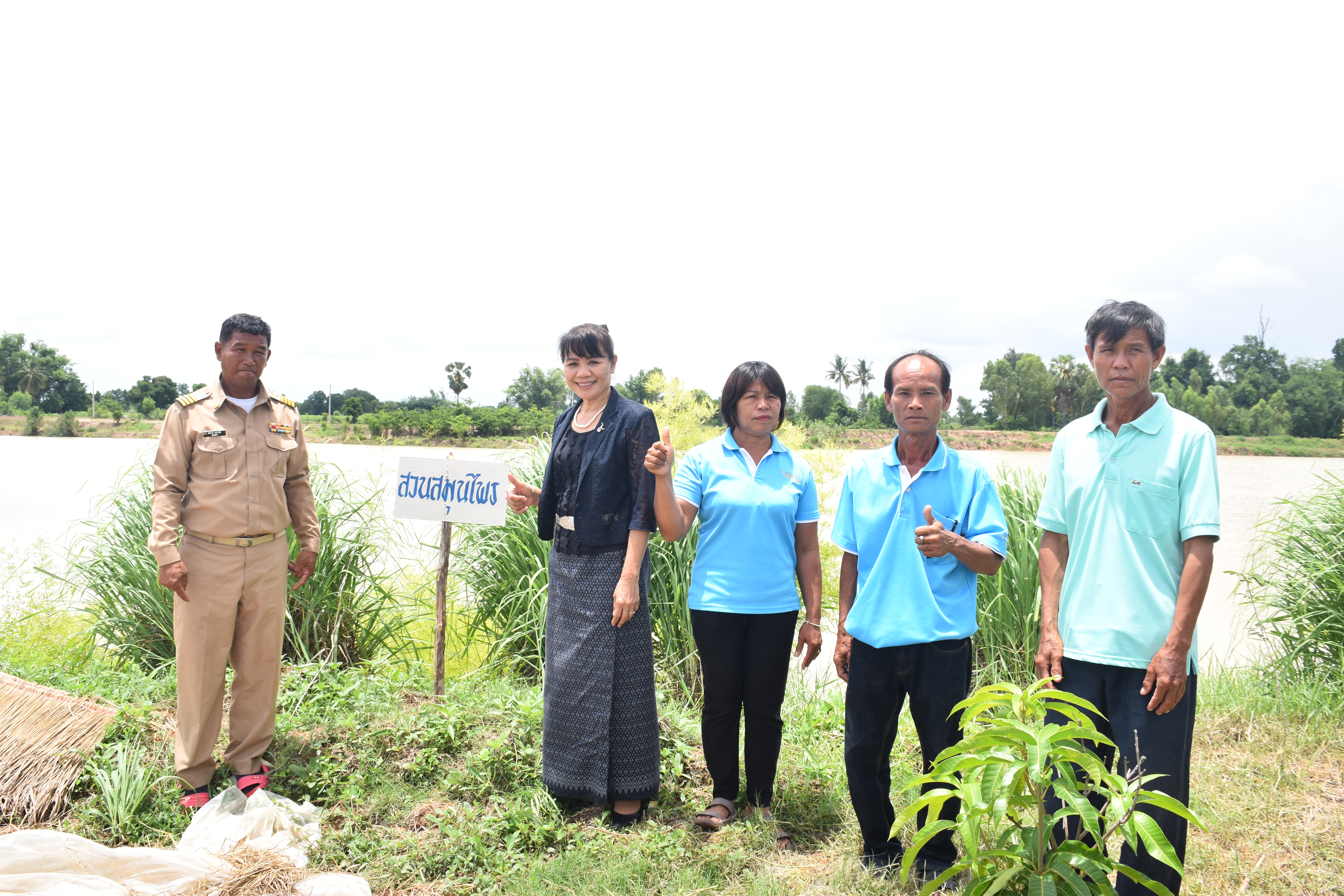 8 มิถุนายน 2560 พัฒนาการจังหวัดมหาสารคาม เป็นประธานคณะกรรมการพิจารณาคัดเลือกหมู่บ้าน/ชุมชนกองทุนแม่ของแผ่นดินดีเด่น ระดับจังหวัด ประจำปี 2560 บ้านดงม่วง หมู่ 5 ตำบลสำโรง อำเภอนาเชือก จังหวัดมหาสารคาม