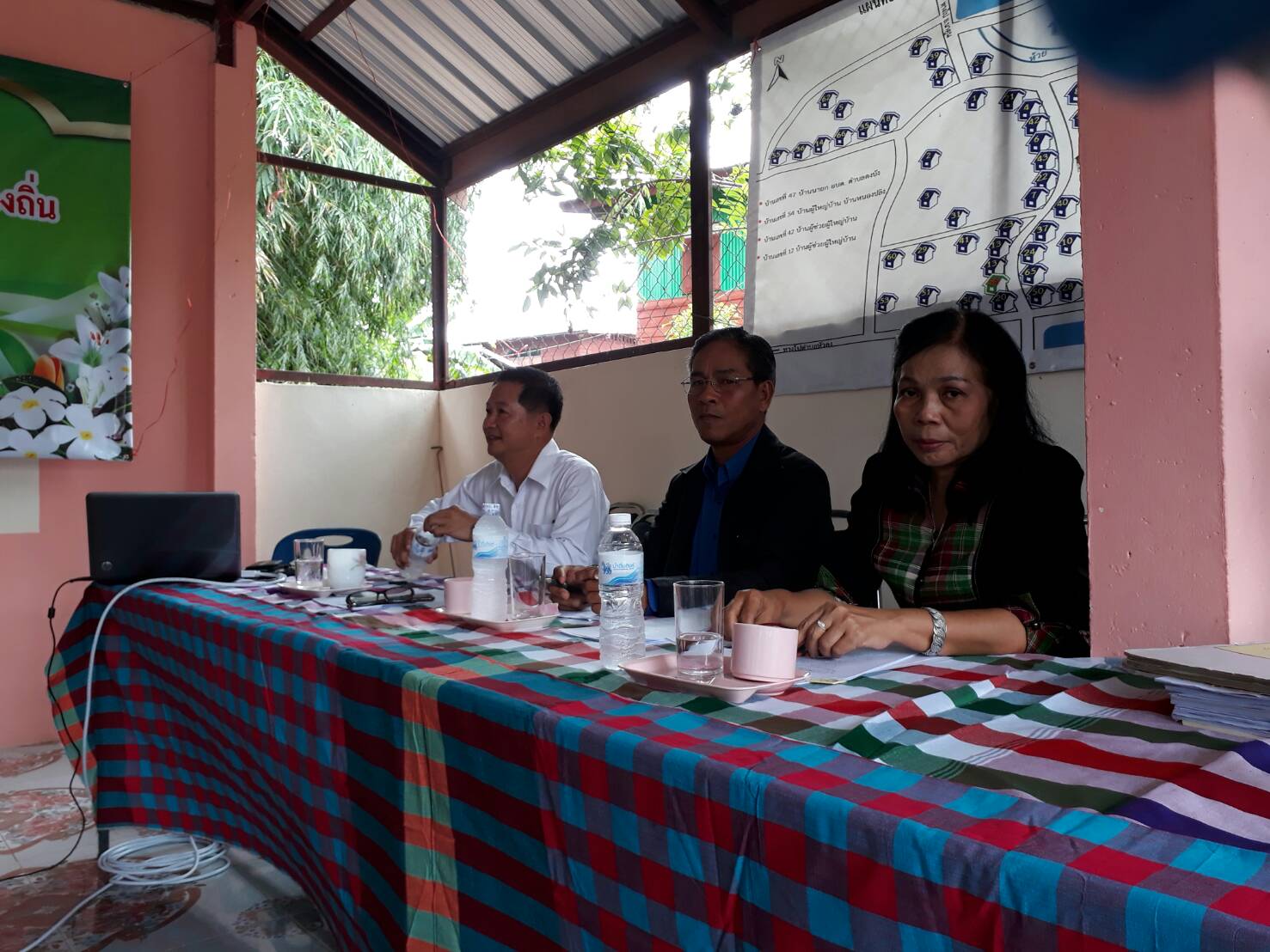 25 กรกฏาคม 2560  คณะทำงานด้านการบริหารจัดการ ขยะมูลฝอยชุมชนตรวจติดตามการบริหารจัดการขยะ  อบต.ดงบัง อำเภอนาดูน และอบต.หนองแสง อ.วาปีปทุม จังหวัดมหาสารคาม