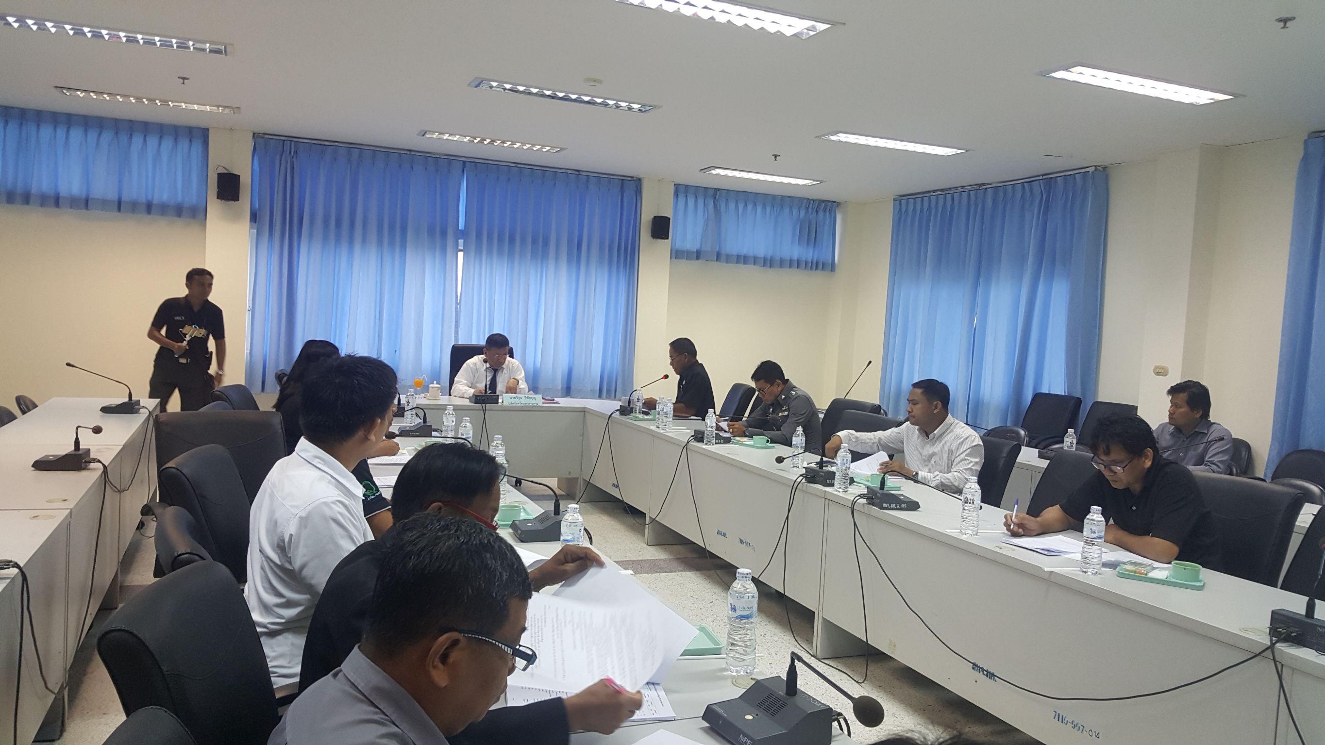 4 กรกฎาคม 2560 นายวิรุจ วิชัยบุญ ปลัดจังหวัดมหาสารคาม เป็นประธานการประชุมคณะทำงานบริหารจัดเก็บข้อมูลความจำเป็นพื้นฐาน (จปฐ.) และข้อมูลพื้นฐานระดับหมู่บ้าน (กชช.2ค.) ปี 2560