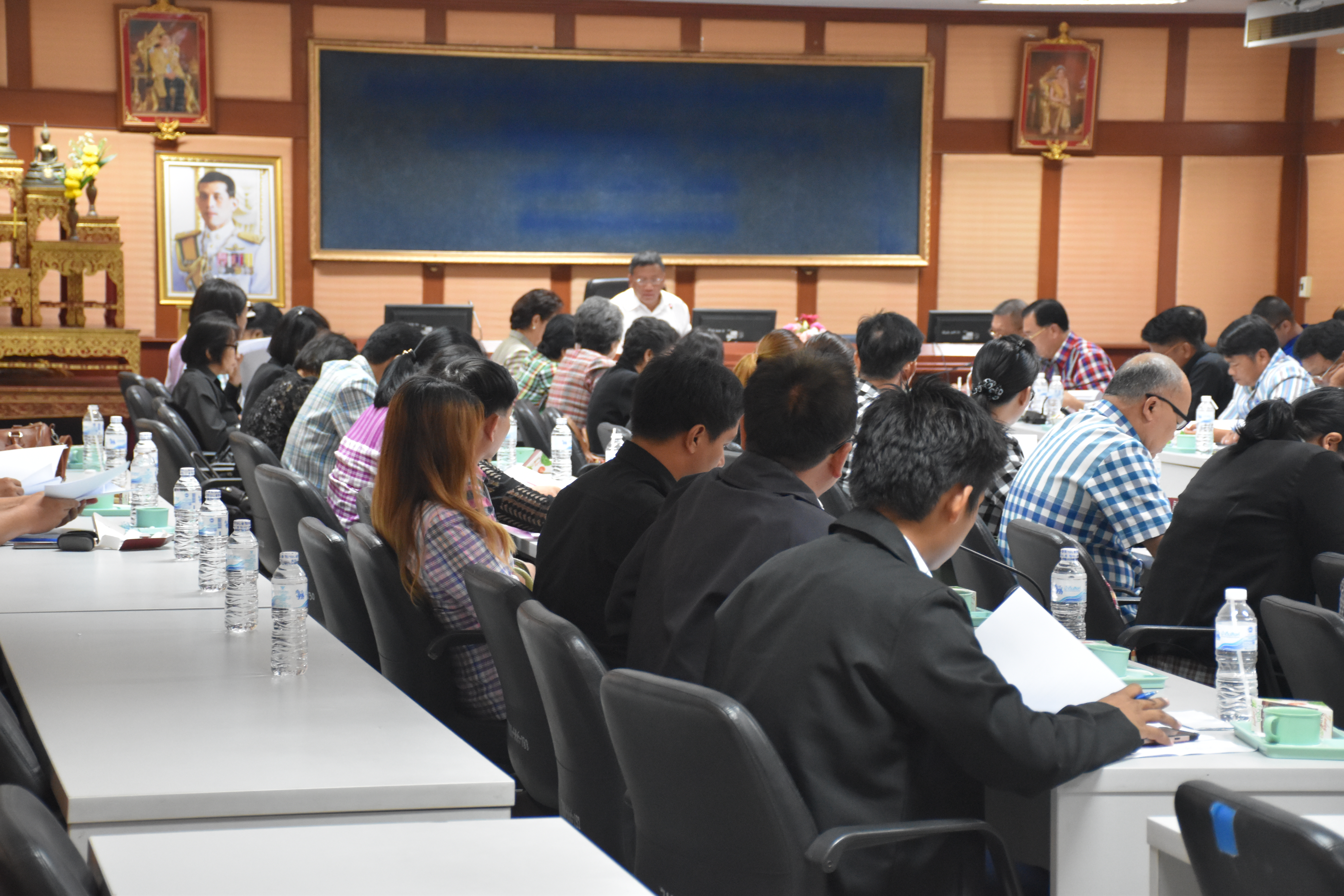 30 มิถุนายน 2560 การประชุมคณะกรรมการประสานและขับเคลื่อนนโยบายสานพลังประชารัฐ ประจำจังหวัดมหาสารคาม (คสป.) และคณะอนุกรรมการขับเคลื่อน การพัฒนาเศรษฐกิจฐานรากและประชารัฐจะงหวัดมหาสารคาม ครั้งที่ 2/2560