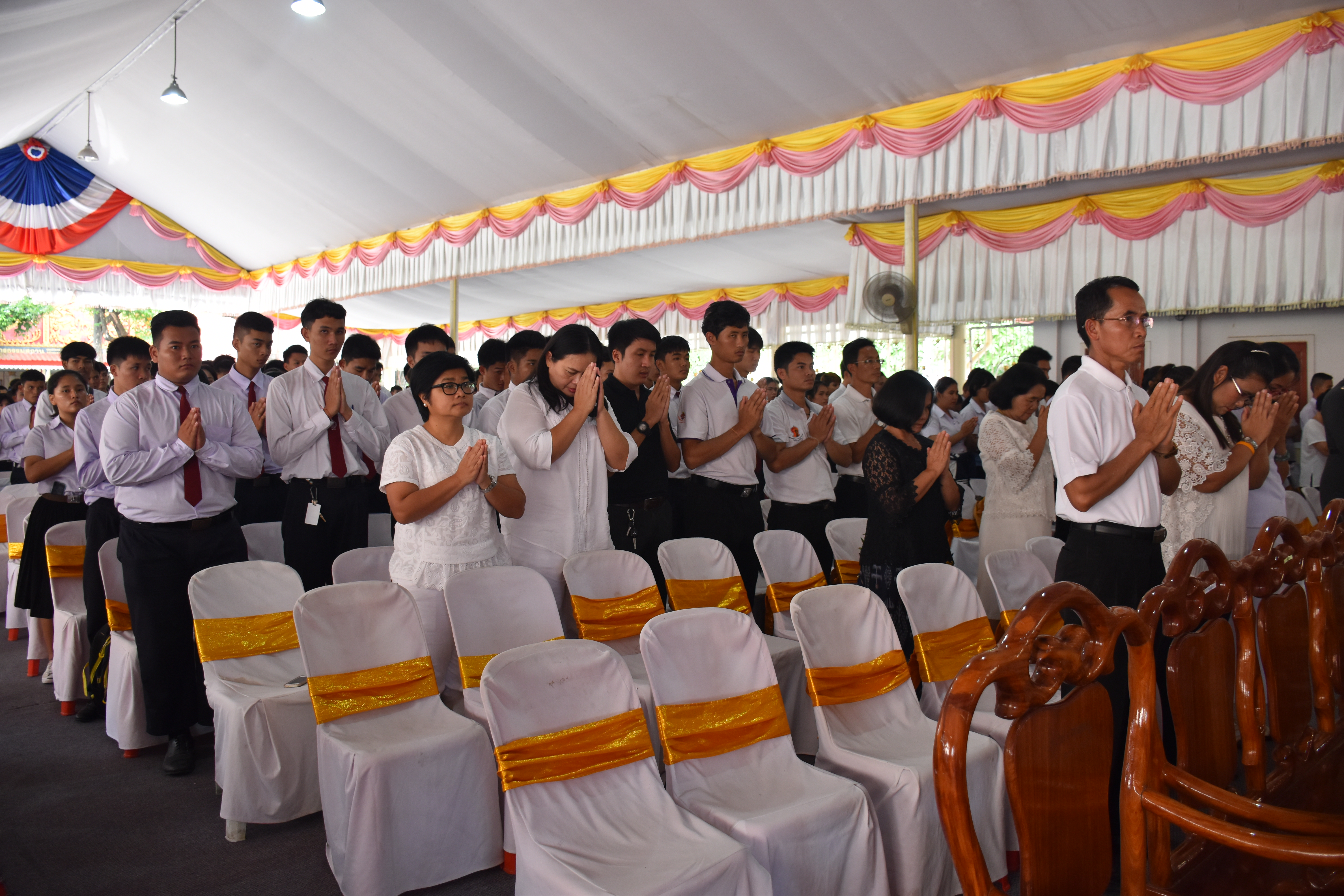 7 กรกฎาคม 2560 นายเสน่ห์ นนทะโชติ ผู้ว่าราชการจังหวัดมหาสารคาม  เป็นประธานในพิธีถวายเทียนพรรษาพระราชทาน ในทูลกระหม่อมหญิงอุบลรัตนราชกัญญา สิริวัฒนาพรรณวดี  และพิธีเปิดสัปดาห์เผยแผ่พระพุทธศาสนาเนื่องในเทศกาลวันอาฬหบูชาและวันเข้าพรรษา ประจำปี 2560