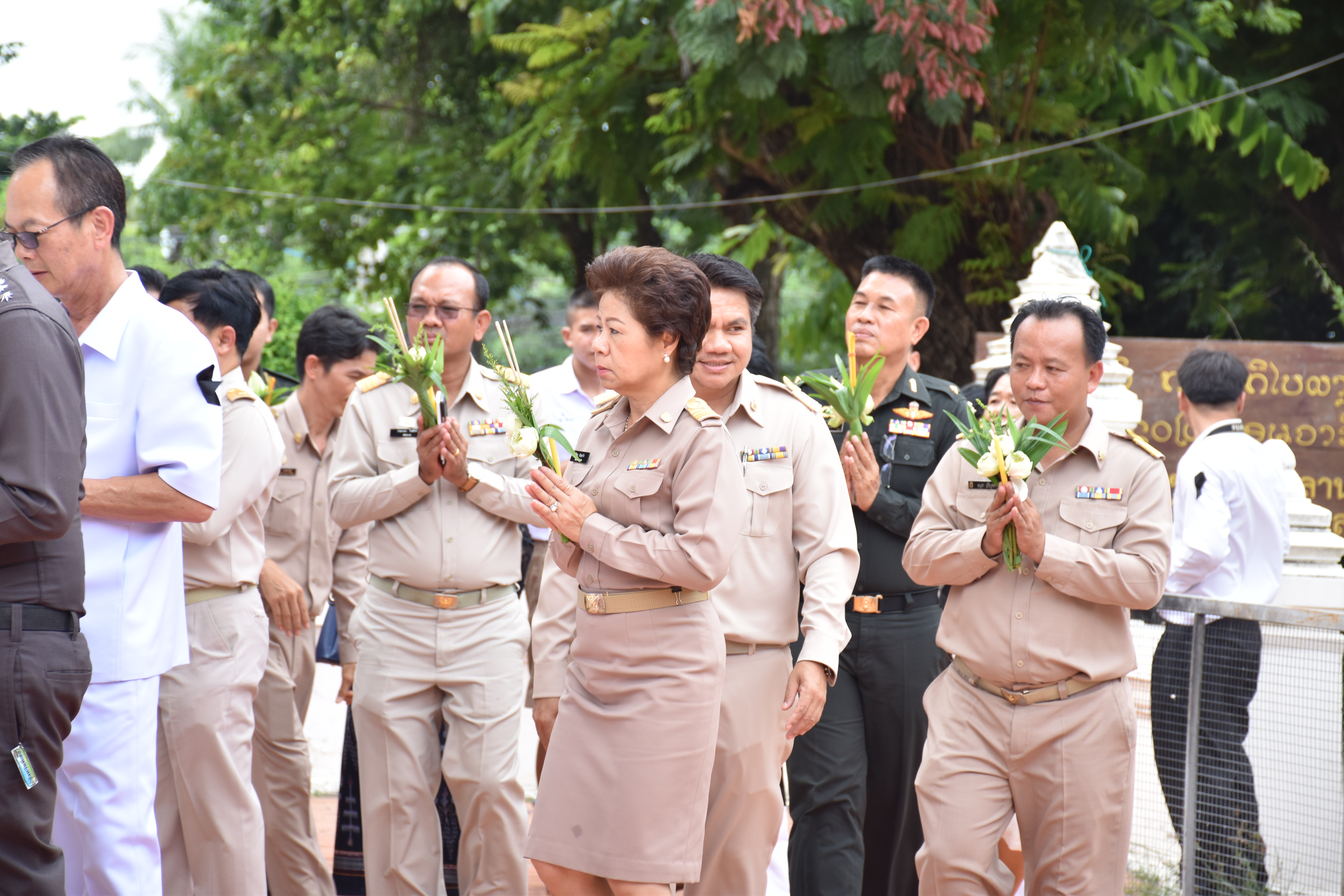 7 กรกฎาคม 2560 นายเสน่ห์ นนทะโชติ ผู้ว่าราชการจังหวัดมหาสารคาม  เป็นประธานในพิธีถวายเทียนพรรษาพระราชทาน ในทูลกระหม่อมหญิงอุบลรัตนราชกัญญา สิริวัฒนาพรรณวดี  และพิธีเปิดสัปดาห์เผยแผ่พระพุทธศาสนาเนื่องในเทศกาลวันอาฬหบูชาและวันเข้าพรรษา ประจำปี 2560