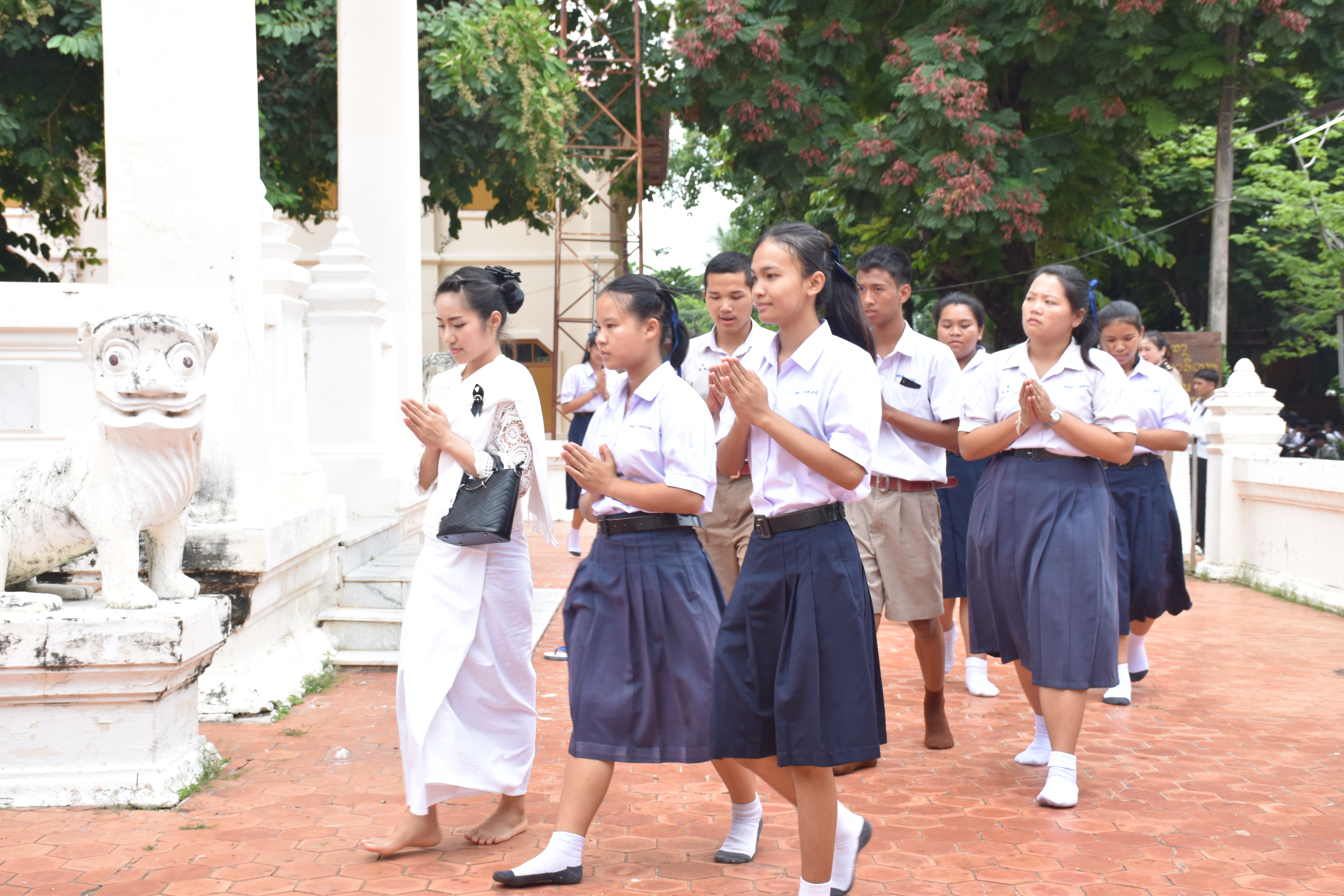 7 กรกฎาคม 2560 นายเสน่ห์ นนทะโชติ ผู้ว่าราชการจังหวัดมหาสารคาม  เป็นประธานในพิธีถวายเทียนพรรษาพระราชทาน ในทูลกระหม่อมหญิงอุบลรัตนราชกัญญา สิริวัฒนาพรรณวดี  และพิธีเปิดสัปดาห์เผยแผ่พระพุทธศาสนาเนื่องในเทศกาลวันอาฬหบูชาและวันเข้าพรรษา ประจำปี 2560