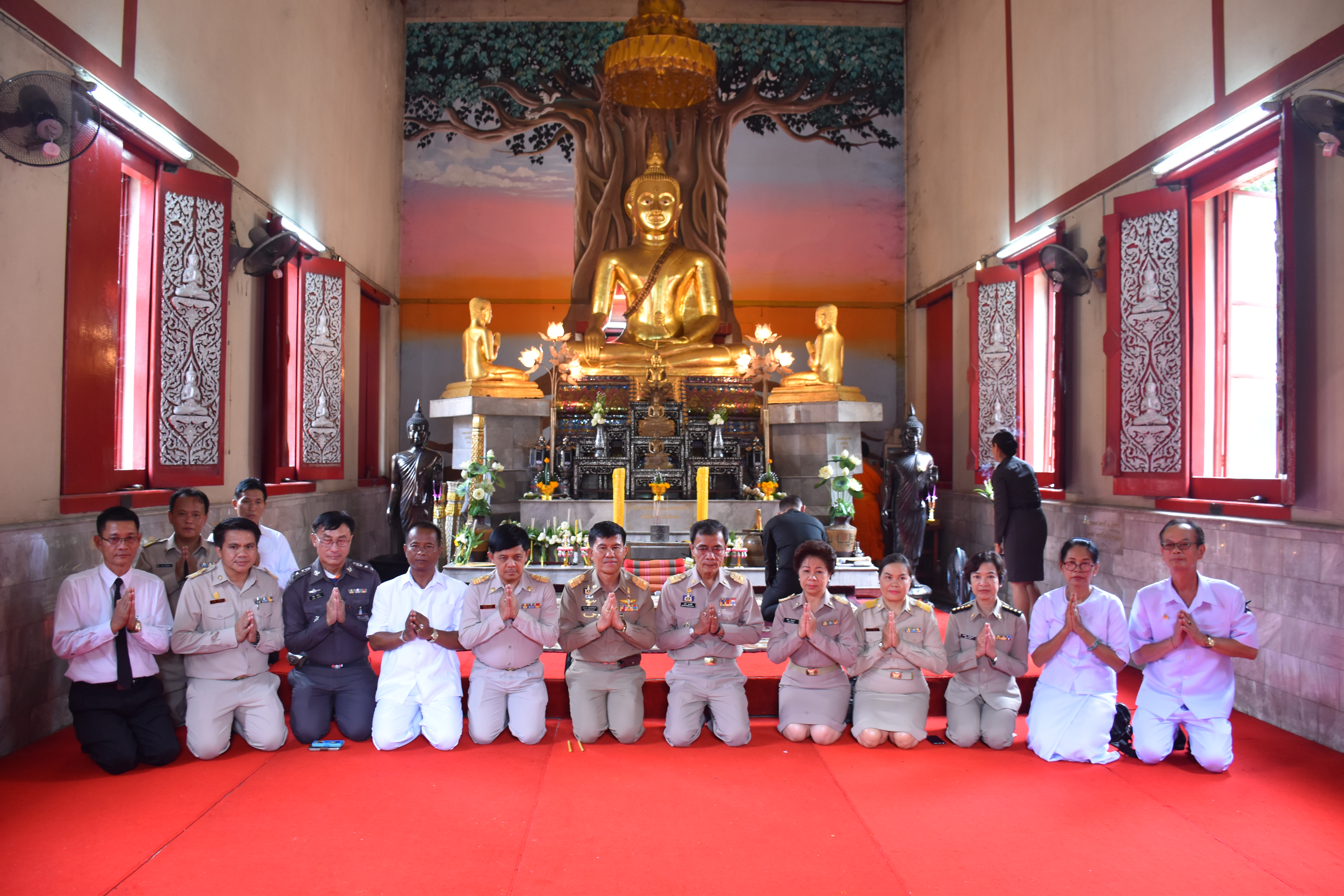 7 กรกฎาคม 2560 นายเสน่ห์ นนทะโชติ ผู้ว่าราชการจังหวัดมหาสารคาม  เป็นประธานในพิธีถวายเทียนพรรษาพระราชทาน ในทูลกระหม่อมหญิงอุบลรัตนราชกัญญา สิริวัฒนาพรรณวดี  และพิธีเปิดสัปดาห์เผยแผ่พระพุทธศาสนาเนื่องในเทศกาลวันอาฬหบูชาและวันเข้าพรรษา ประจำปี 2560