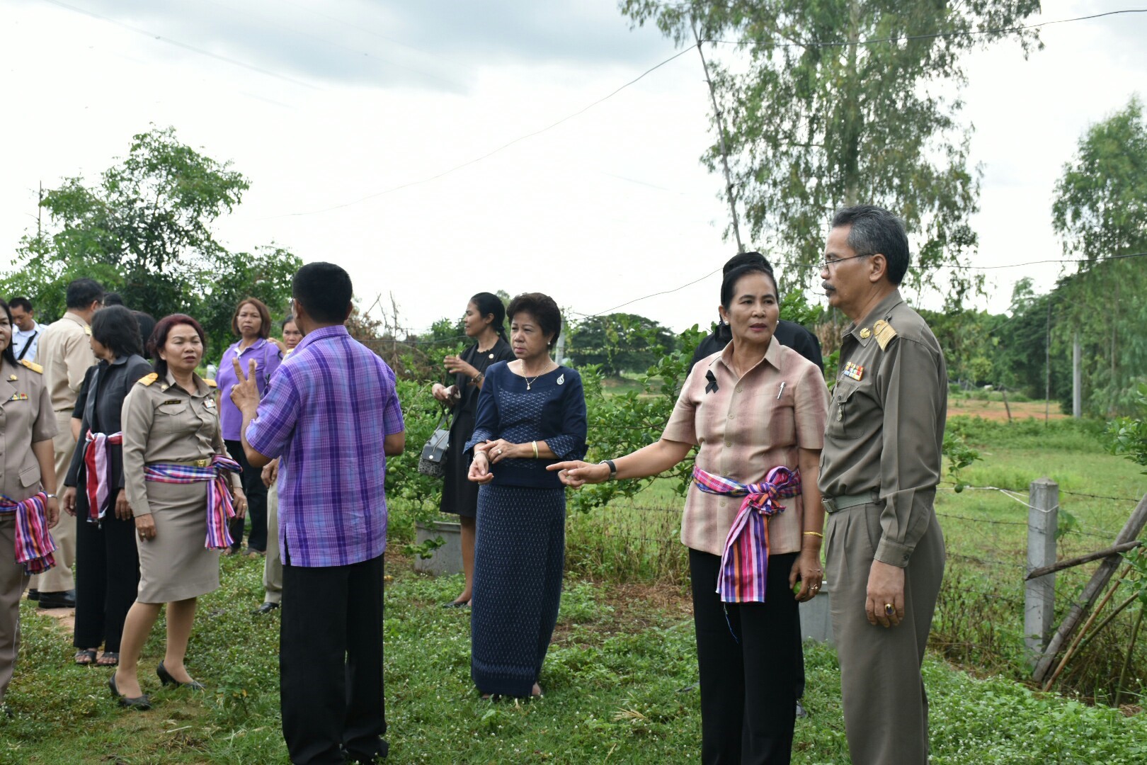 3 กรกฎาคม 2560  นางไพเราะ รอยตระกูล รองผู้ว่าราชการจังหวัดมหาสารคาม เป็นประธานคณะกรรมการคัดสรรหมู่บ้านเศรษฐกิจพอเพียง “อยู่เย็น เป็นสุข” ดีเด่น ระดับจังหวัด ประจำปี 2560