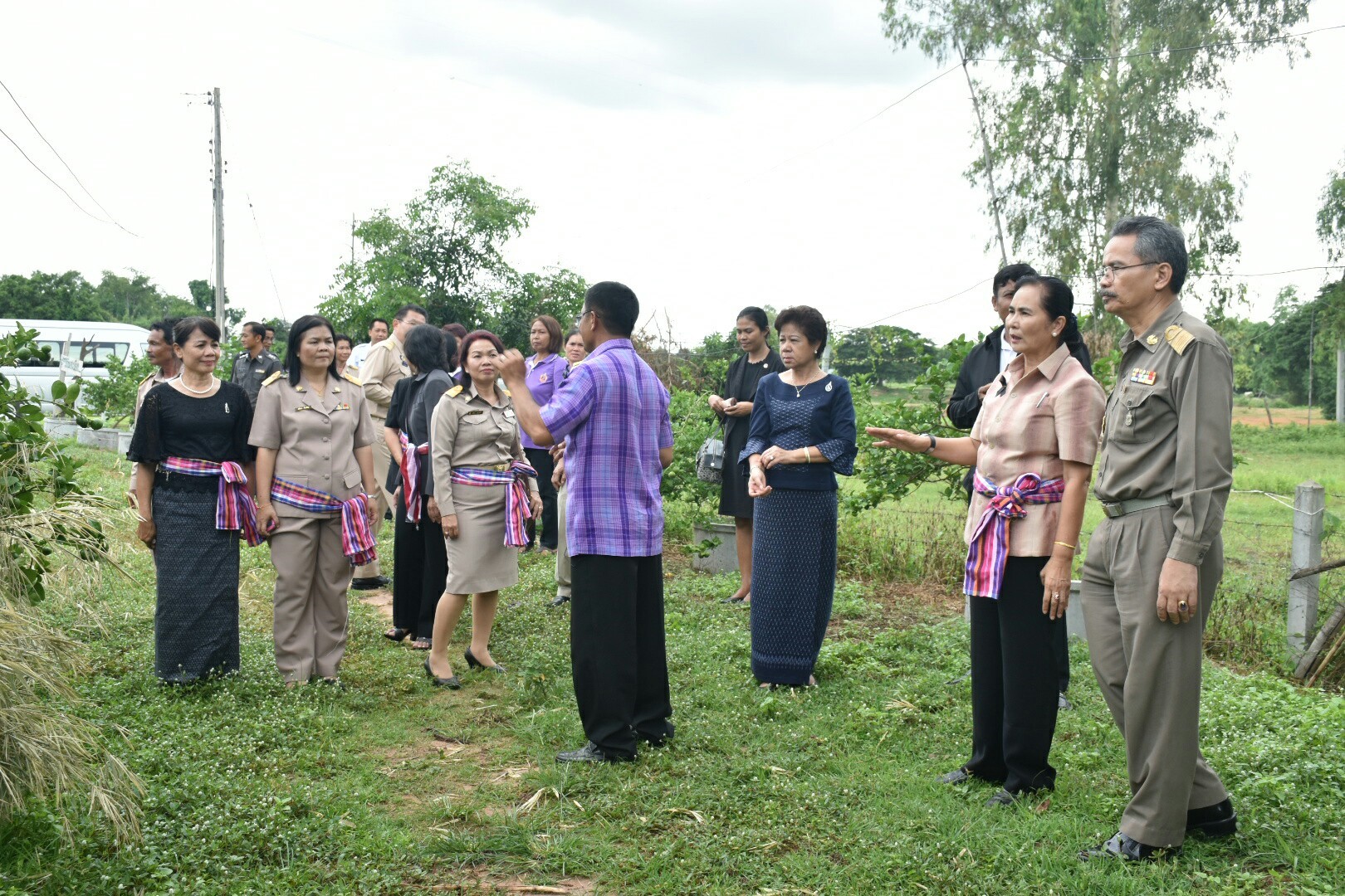 3 กรกฎาคม 2560  นางไพเราะ รอยตระกูล รองผู้ว่าราชการจังหวัดมหาสารคาม เป็นประธานคณะกรรมการคัดสรรหมู่บ้านเศรษฐกิจพอเพียง “อยู่เย็น เป็นสุข” ดีเด่น ระดับจังหวัด ประจำปี 2560