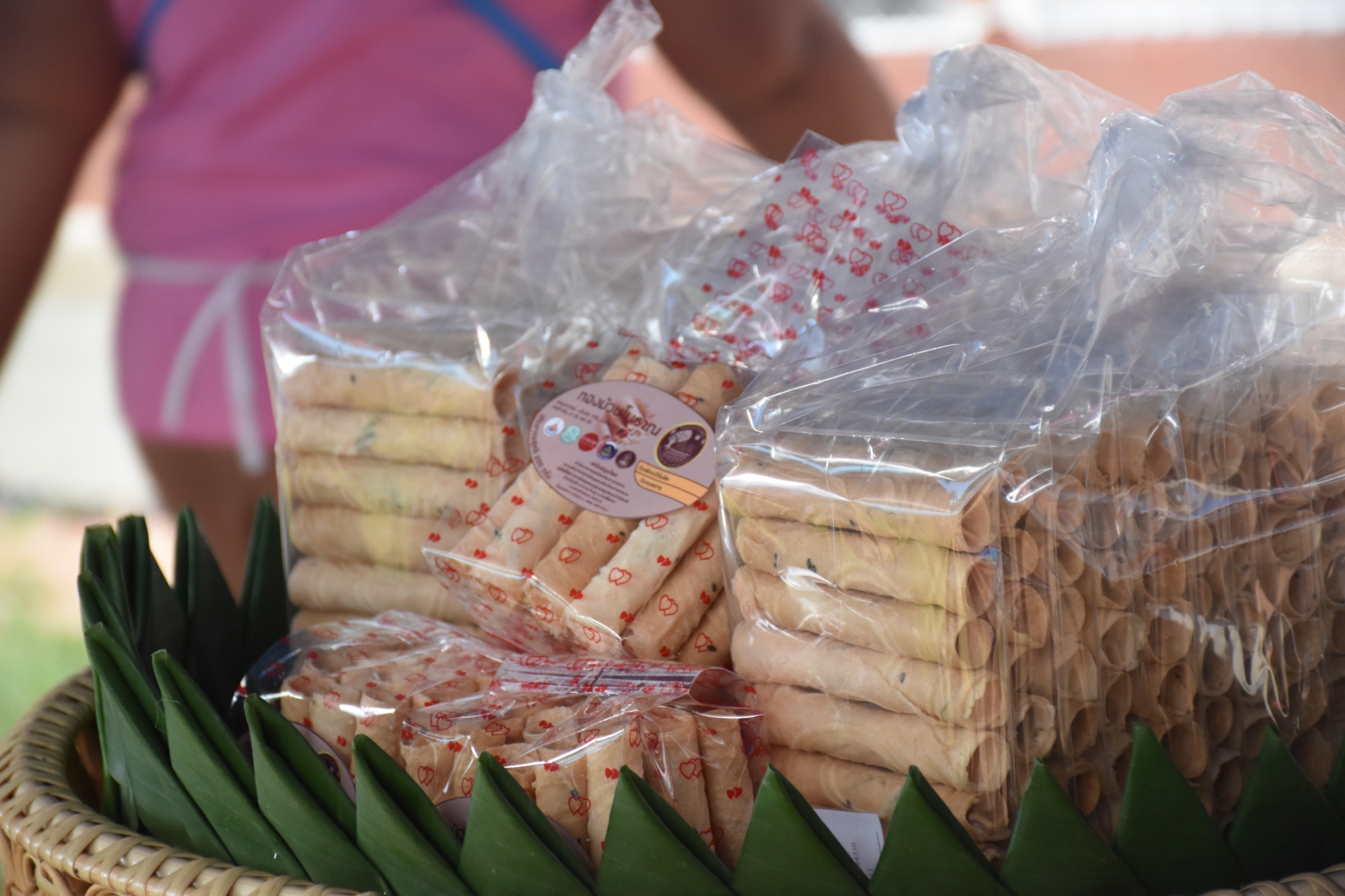 18 กรกฎาคม 2560 คณะกรรมการประกวดหมู่บ้านเศรษฐกิจพอเพียงดีเด่น ปี 2560  ตามโครงการมหาสารคามน้อมนำปรัชญาเศรษฐกิจพอเพียง  เพื่อพัฒนาคุณภาพในชุมชน ณ บ้านโนนรัง หมู่ที่ 2 ตำบลบ้านกู่  อำเภอยางสีสุราช จังหวัดมหาสารคาม