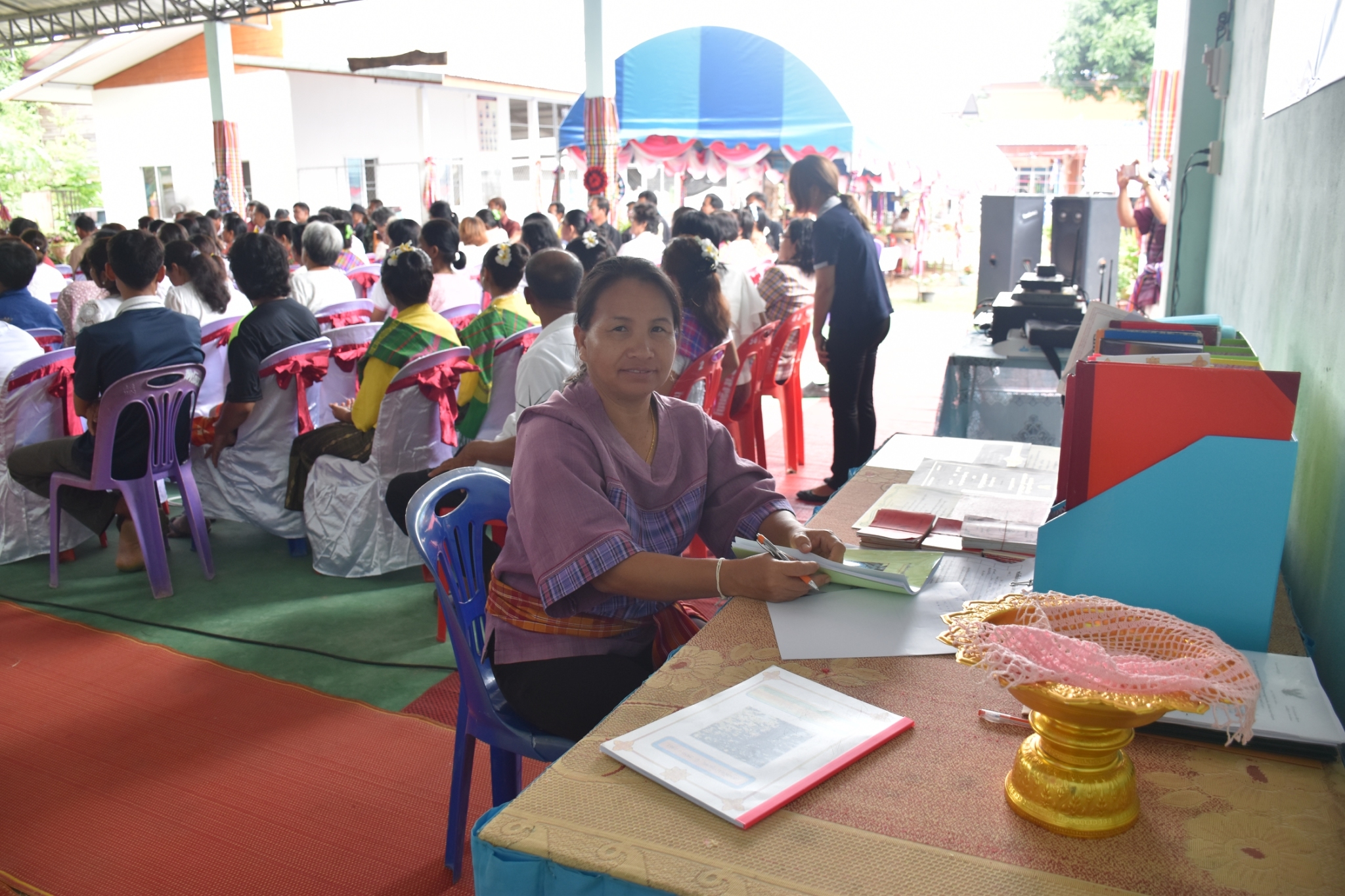 18 กรกฎาคม 2560 คณะกรรมการประกวดหมู่บ้านเศรษฐกิจพอเพียงดีเด่น ปี 2560  ตามโครงการมหาสารคามน้อมนำปรัชญาเศรษฐกิจพอเพียง  เพื่อพัฒนาคุณภาพในชุมชน ณ บ้านโนนรัง หมู่ที่ 2 ตำบลบ้านกู่  อำเภอยางสีสุราช จังหวัดมหาสารคาม