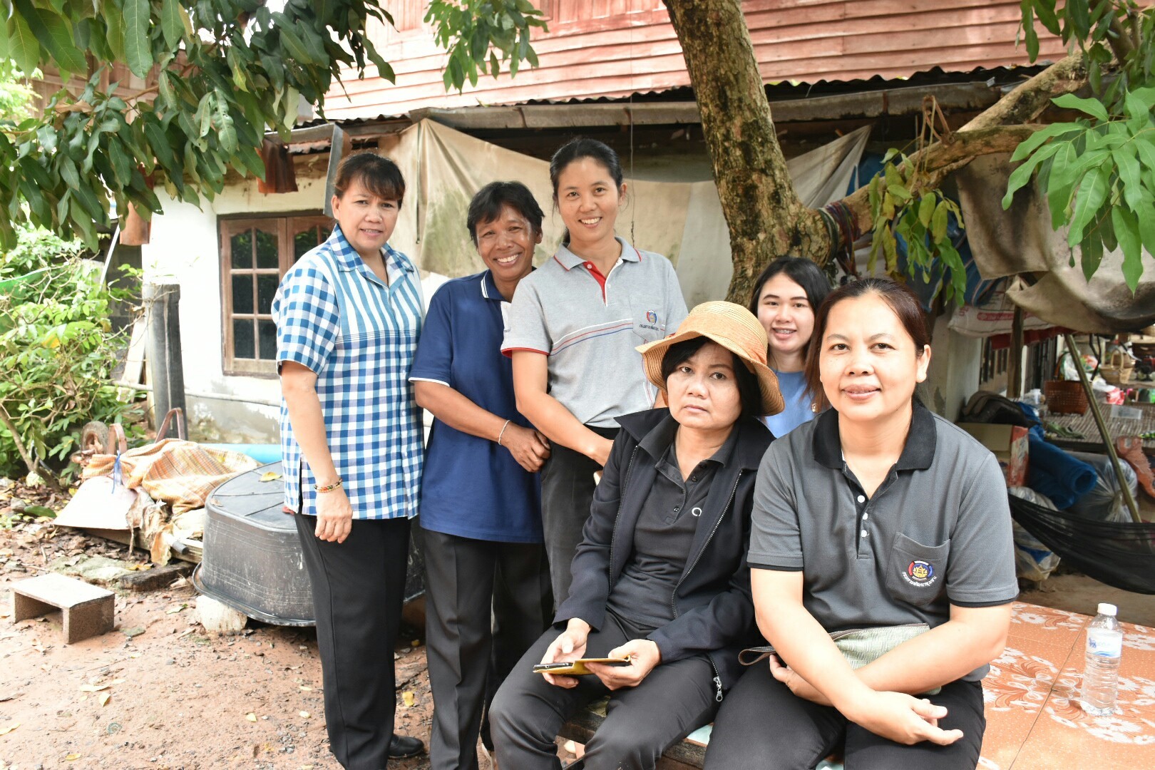 19 กรกฎาคม 2560 นางสาวศศิธร ปัญญาไว พัฒนาการจังหวัดมหาสารคาม  เป็นประธานคณะกรรมการประกวดหมู่บ้านเศรษฐกิจพอเพียงดีเด่น ปี 2560  ตามโครงการมหาสารคามน้อมนำปรัชญาเศรษฐกิจพอเพียง  เพื่อพัฒนาคุณภาพในชุมชน บ้านหนองโง้ง หมู่ที่ 10 ตำบลบ้านหวาย  อำเภอวาปีปทุม จังหวัดมหาสารคาม  Copy