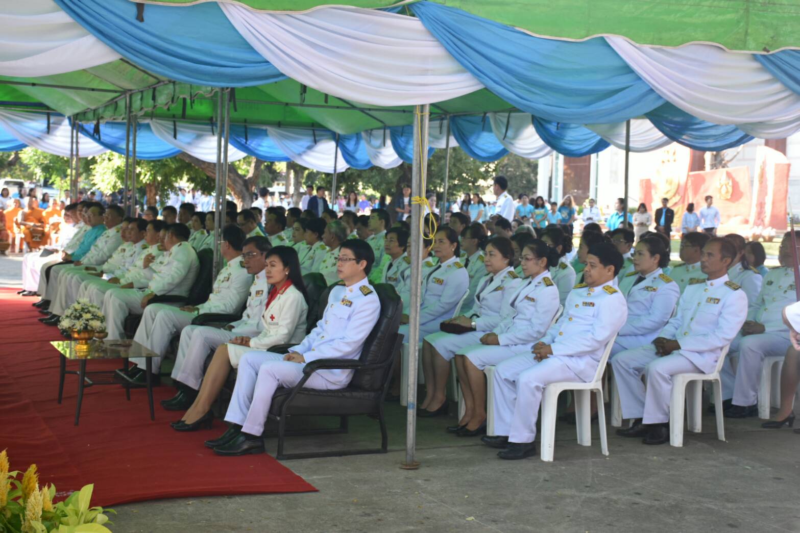 12 สิงหาคม 2560  นายเสนห์ นนทะโชติ ผู้ว่าราชการจังหวัดมหาสารคาม  เป็นประธานพิธีทำบุญตักบาตรการจัดงานเฉลิมพระเกียรติสมเด็จพระนางเจ้าสิริกิติ์ พระบรมราชินีนาถ ในรัชการที่ 9  เนื่องในโอกาสวันเฉลิมพระชนมพรรษา 85 พรรษา