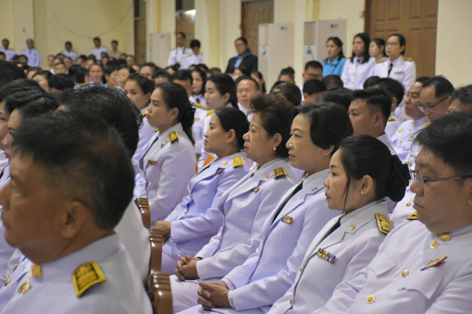 12 สิงหาคม 2560  นายเสนห์ นนทะโชติ ผู้ว่าราชการจังหวัดมหาสารคาม  เป็นประธานพิธีลงนามถวายพระพรชัยมงคลสมเด็จพระนางเจ้าสิริกิติ์ พระบรมราชินีนาถ ในรัชการที่ 9  เนื่องในโอกาสวันเฉลิมพระชนมพรรษา 85 พรรษา  Copy