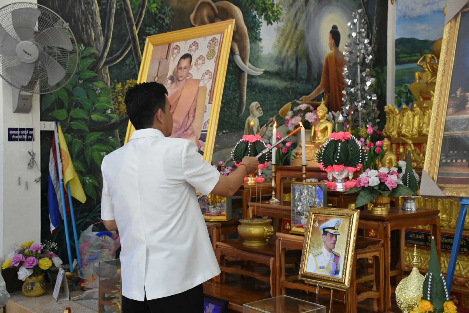 15 สิงหาคม 2560  สำนักงานพัฒนาชุมชนจังหวัดมหาสารคาม จัดกิจกรรมการเสริมสร้างคุณธรรมจริยธรรมข้าราชการและบุคลากรกรมการพัฒนาชุมชน