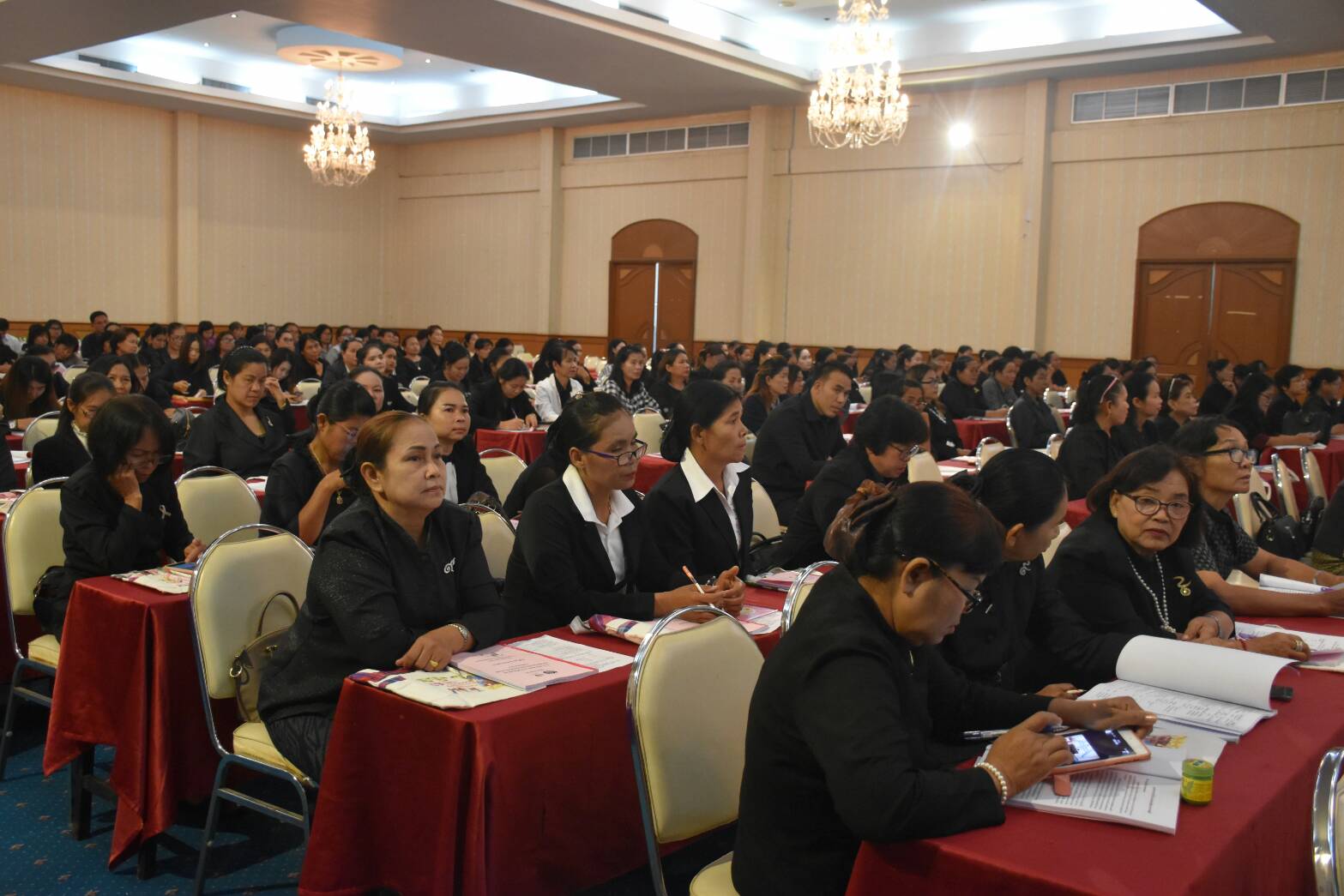 29 สิงหาคม 2560  นางไพเราะ รอยตระกูล รองผู้ว่าราชการจังหวัดมหาสารคาม  เป็นประธานเปิดโครงการ “เพิ่มประสิทธิภาพการขับเคลื่อนยุทธศาสตร์ และการพัฒนาระบบบริหารจัดการกองทุนพัฒนาบทบาทสตรี”