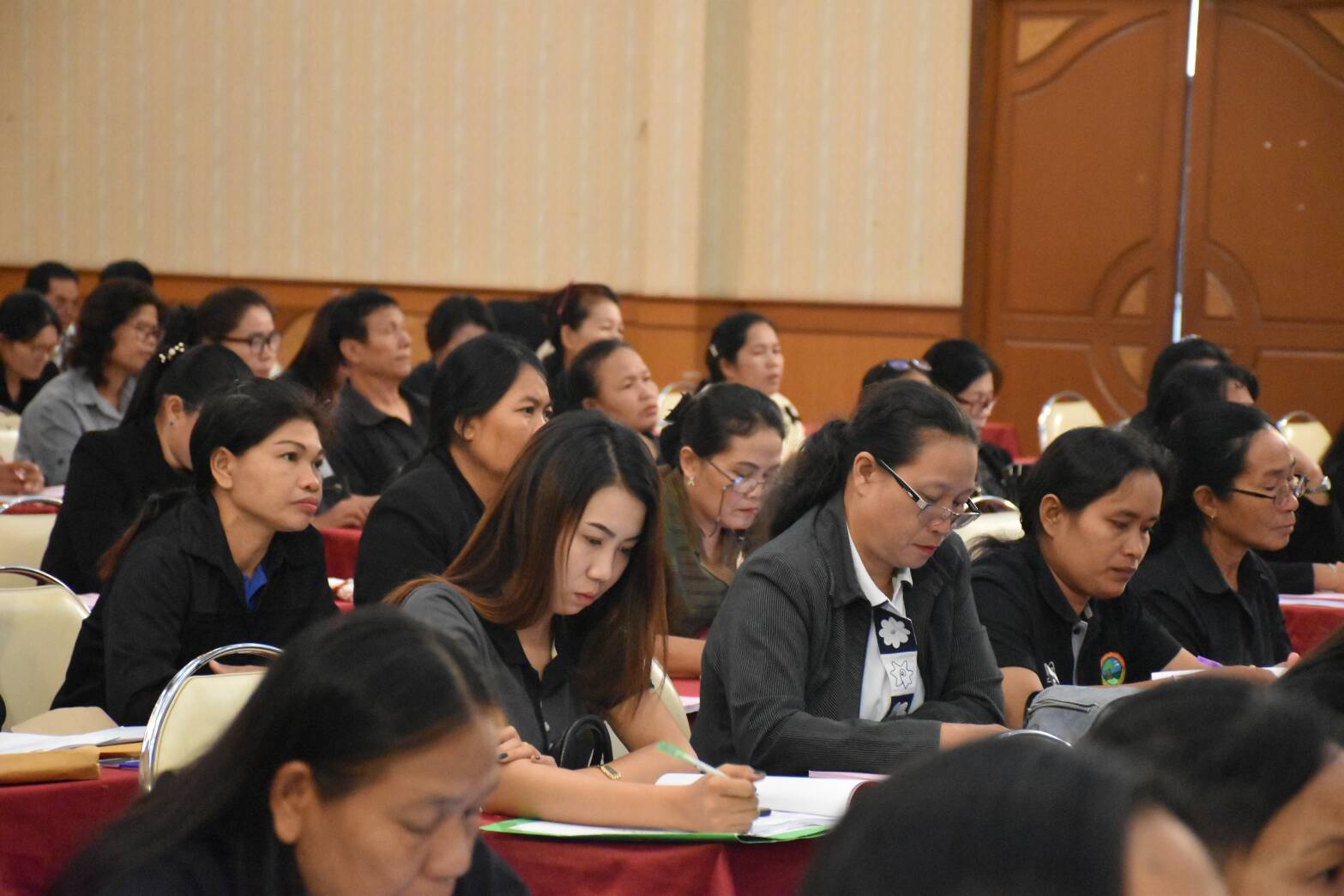 29 สิงหาคม 2560  นางไพเราะ รอยตระกูล รองผู้ว่าราชการจังหวัดมหาสารคาม  เป็นประธานเปิดโครงการ “เพิ่มประสิทธิภาพการขับเคลื่อนยุทธศาสตร์ และการพัฒนาระบบบริหารจัดการกองทุนพัฒนาบทบาทสตรี”