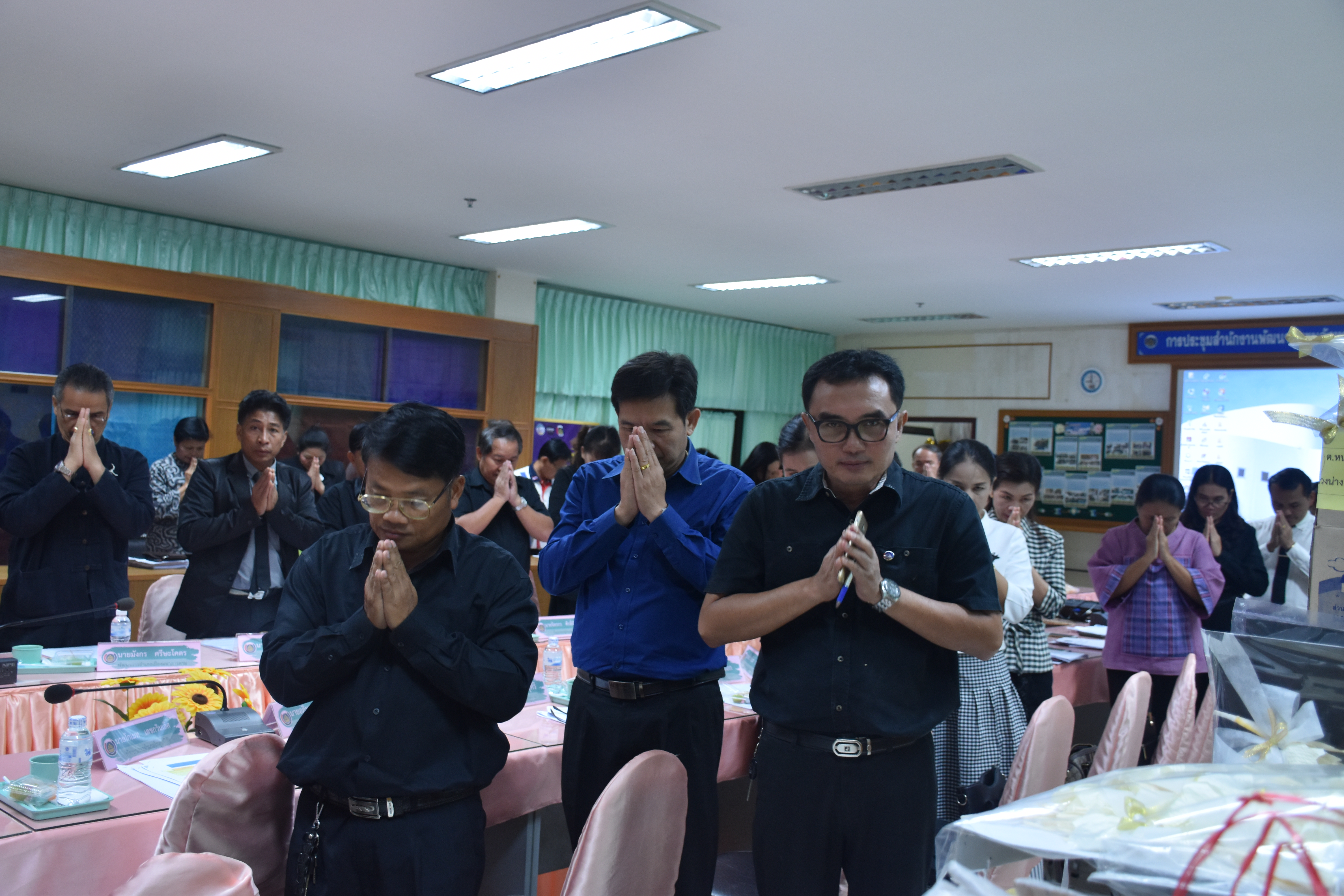 3 สิงหาคม 2560 นางสาวศศิธร ปัญญาไว พัฒนาการจังหวัดมหาสารคาม เป็นประธานการประชุมสำนักงานพัฒนาชุมชน จังหวัดมหาสารคาม ครั้งที่ 7/2560 ประจำเดือนสิงหาคม
