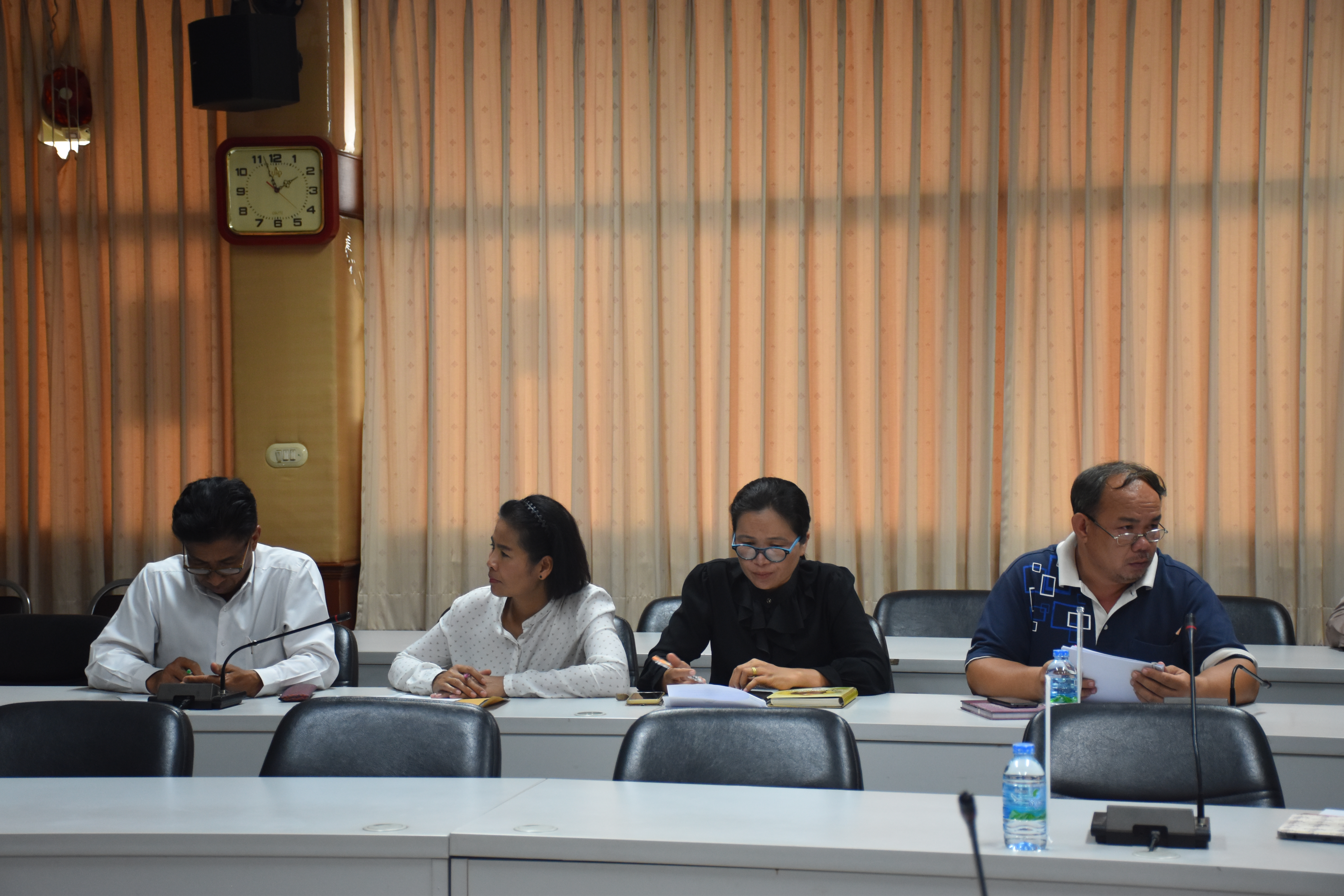 24 สิงหาคม 2560 การประชุมซักซ้อมความเข้าใจเกี่ยวกับการจัดพิธีถวายดอกไม้จันทน์ในส่วนภูมิภาค (คณะกรรมการอำนวยการจัดพิธีถวายดอกไม้จันทน์จังหวัดมหาสารคาม) ผ่านระบบวีดีทัศน์ทางไกล (video conference)