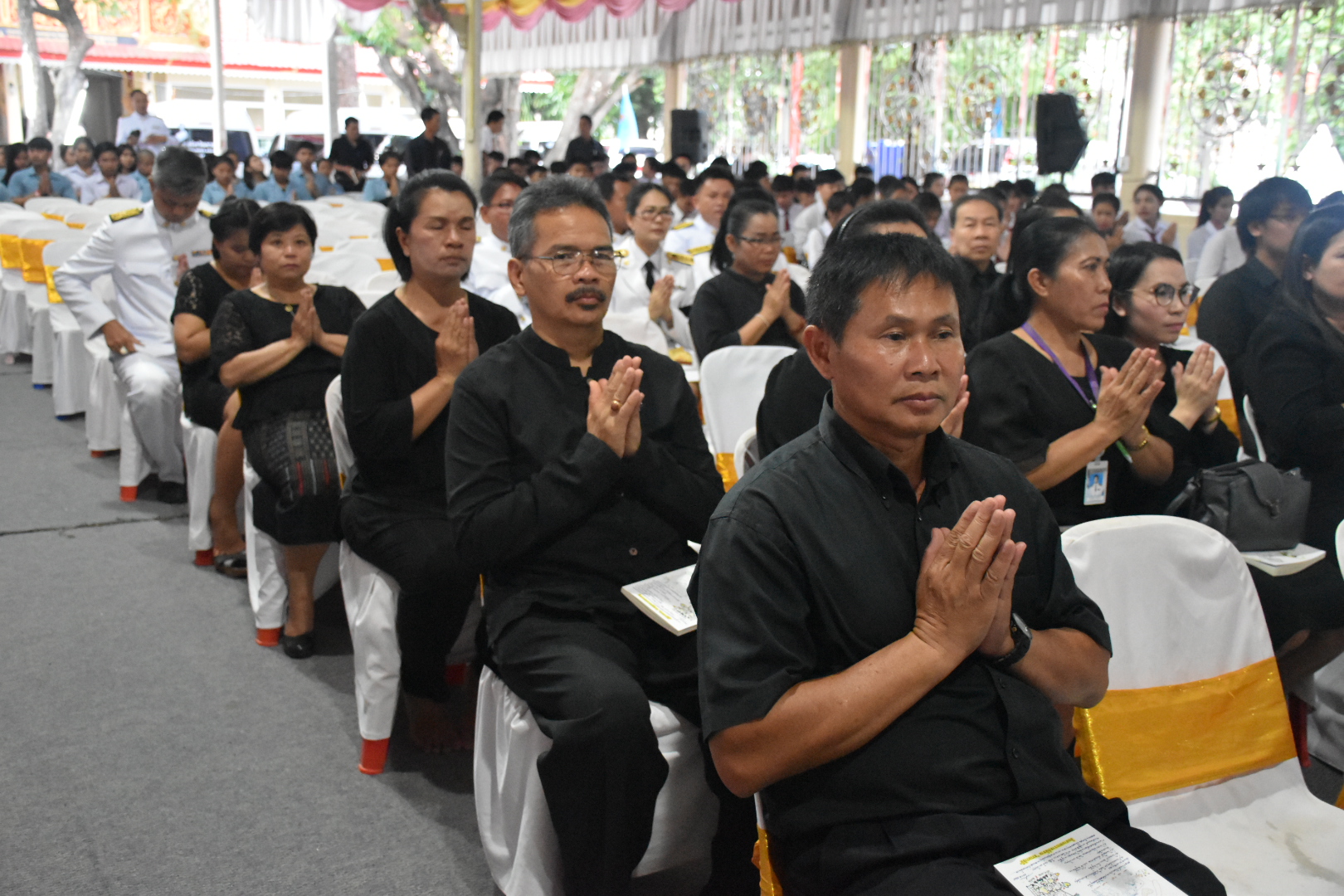 22 สิงหาคม 2560 หัวหน้ากลุ่มงานสารสนเทศฯ  ร่วมพิธีมหามงคลเจริญพระพุทธมนต์ถวายพระราชกุศล พระบาทสมเด็จพระปรมินทรมหาภูมิพลอดุลยเดช  บรมนาถบพิตร และถวายพระพรชัยมงคล สมเด็จพระนางเจ้าสิริกิติ์ พระบรมราชินีนาถในรัชกาลที่ 9  เนื่องในโอกาสวันเฉลิมพระชนมพรรษา 85 พรรษา