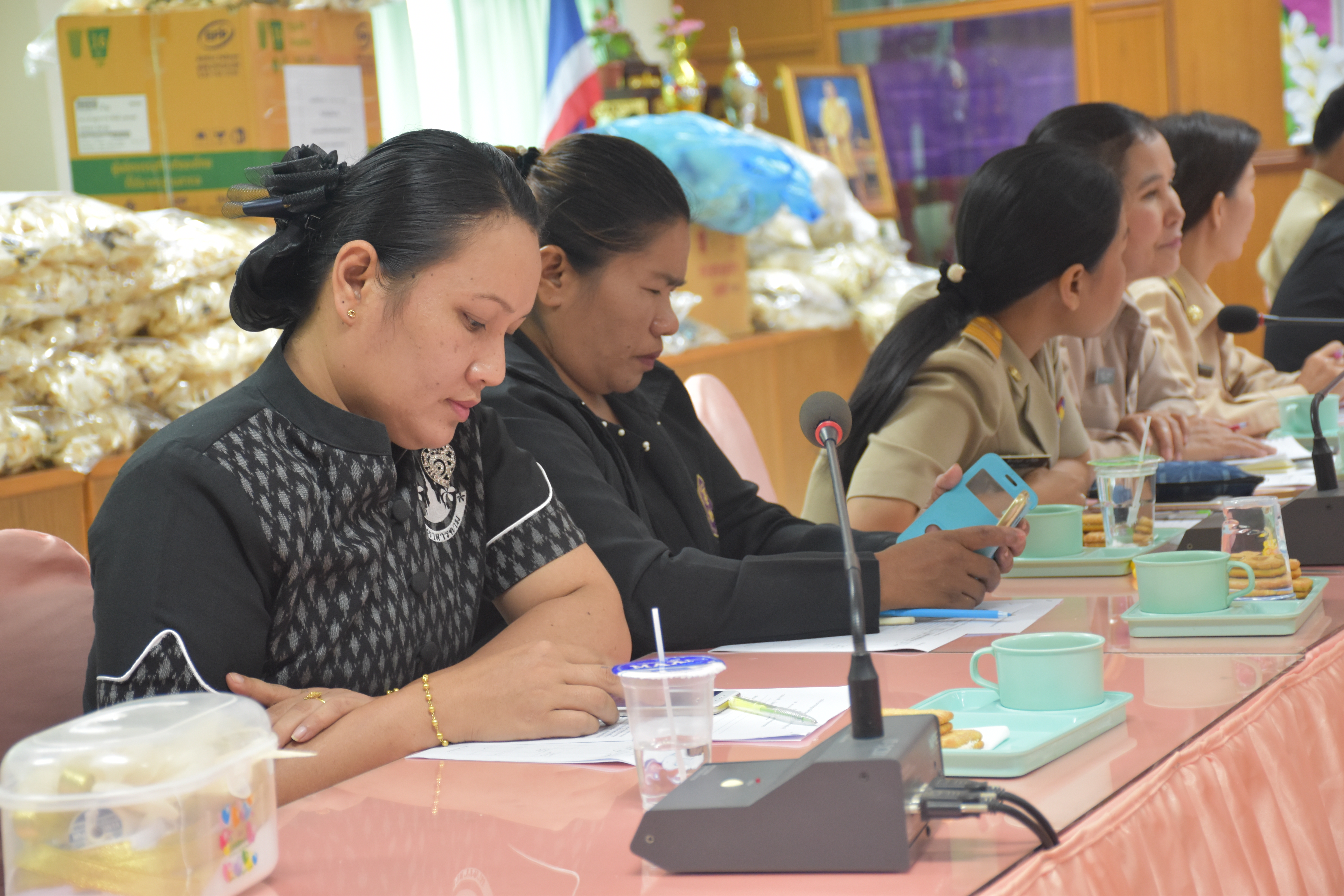 21 สิงหาคม 2560 การประชุมการจัดทำดอกไม้จันทน์ดอกไม้ประจำจังหวัด (ดอกลีลาวดี) ครั้งที่ 1/2560