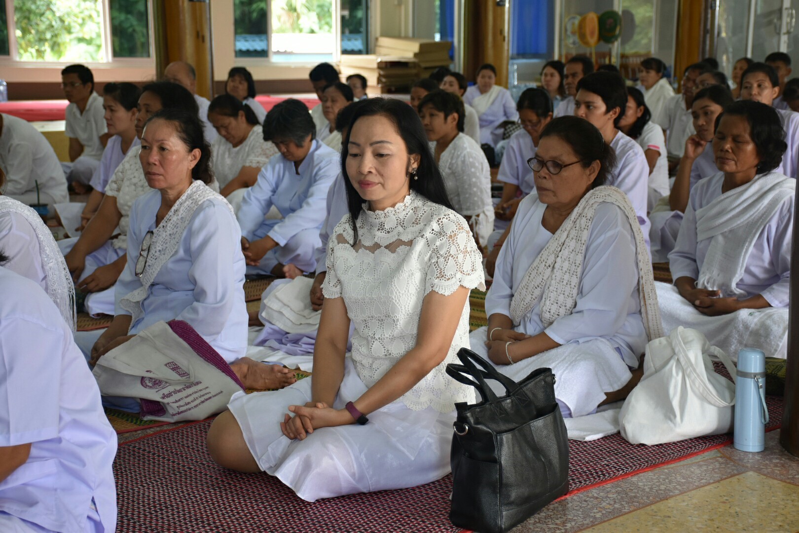 15 สิงหาคม 2560  สำนักงานพัฒนาชุมชนจังหวัดมหาสารคาม จัดกิจกรรมการเสริมสร้างคุณธรรมจริยธรรมข้าราชการและบุคลากรกรมการพัฒนาชุมชน