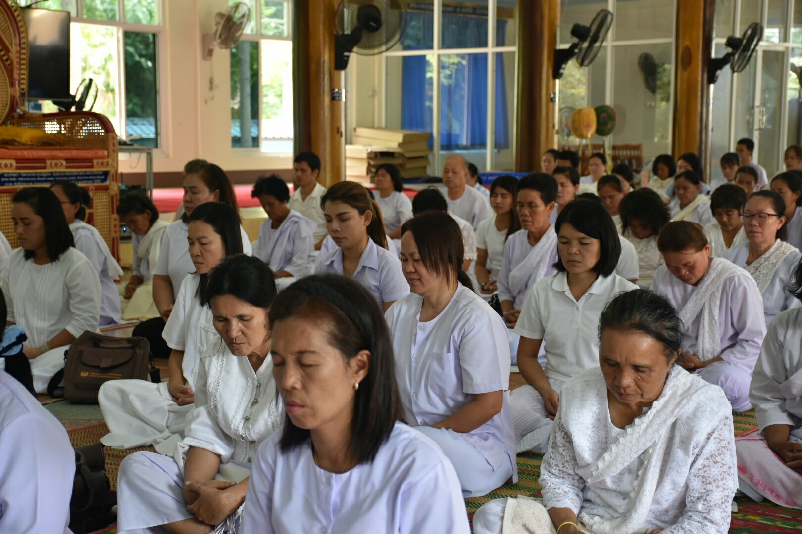 15 สิงหาคม 2560  สำนักงานพัฒนาชุมชนจังหวัดมหาสารคาม จัดกิจกรรมการเสริมสร้างคุณธรรมจริยธรรมข้าราชการและบุคลากรกรมการพัฒนาชุมชน