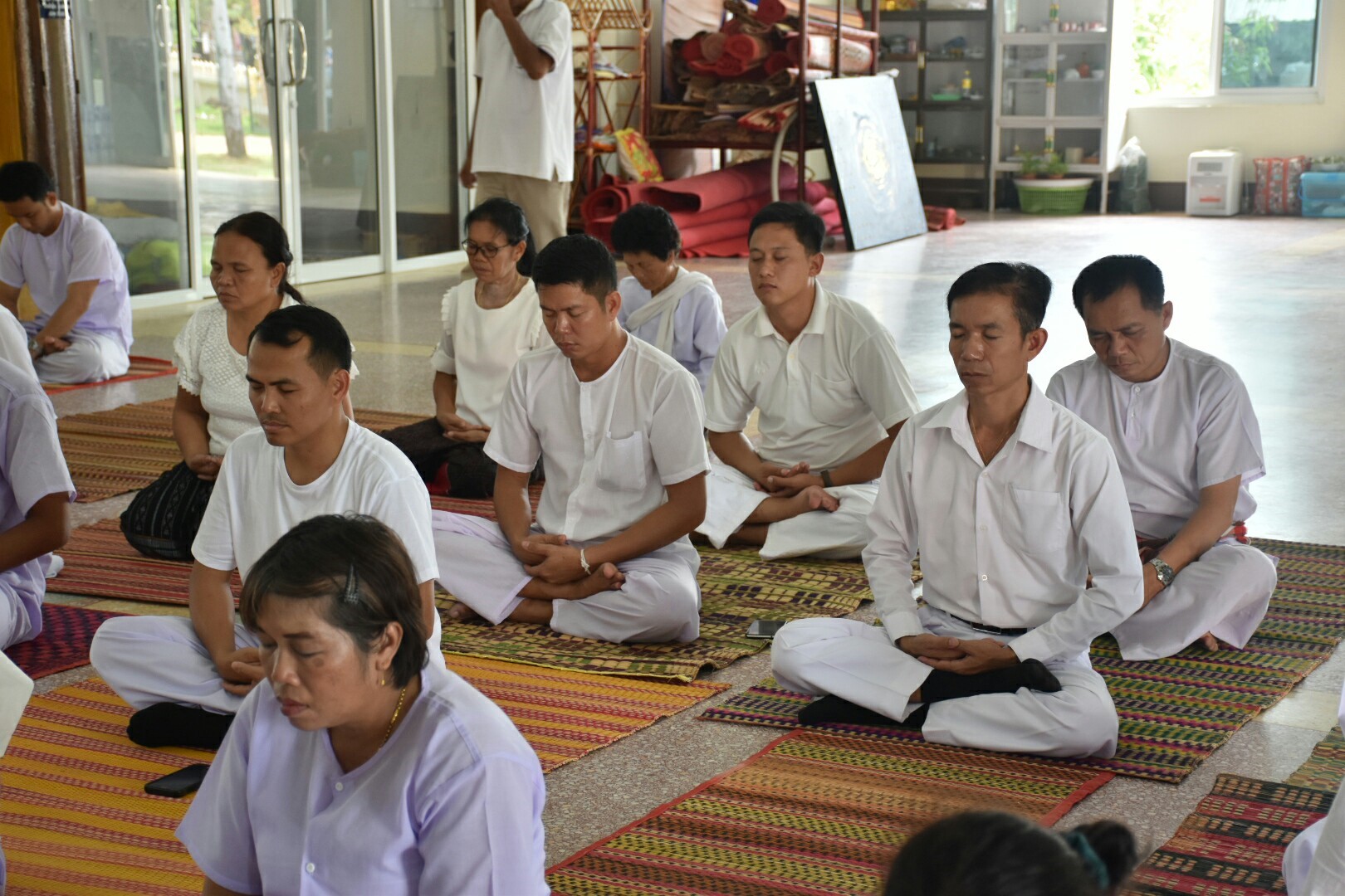 15 สิงหาคม 2560  สำนักงานพัฒนาชุมชนจังหวัดมหาสารคาม จัดกิจกรรมการเสริมสร้างคุณธรรมจริยธรรมข้าราชการและบุคลากรกรมการพัฒนาชุมชน