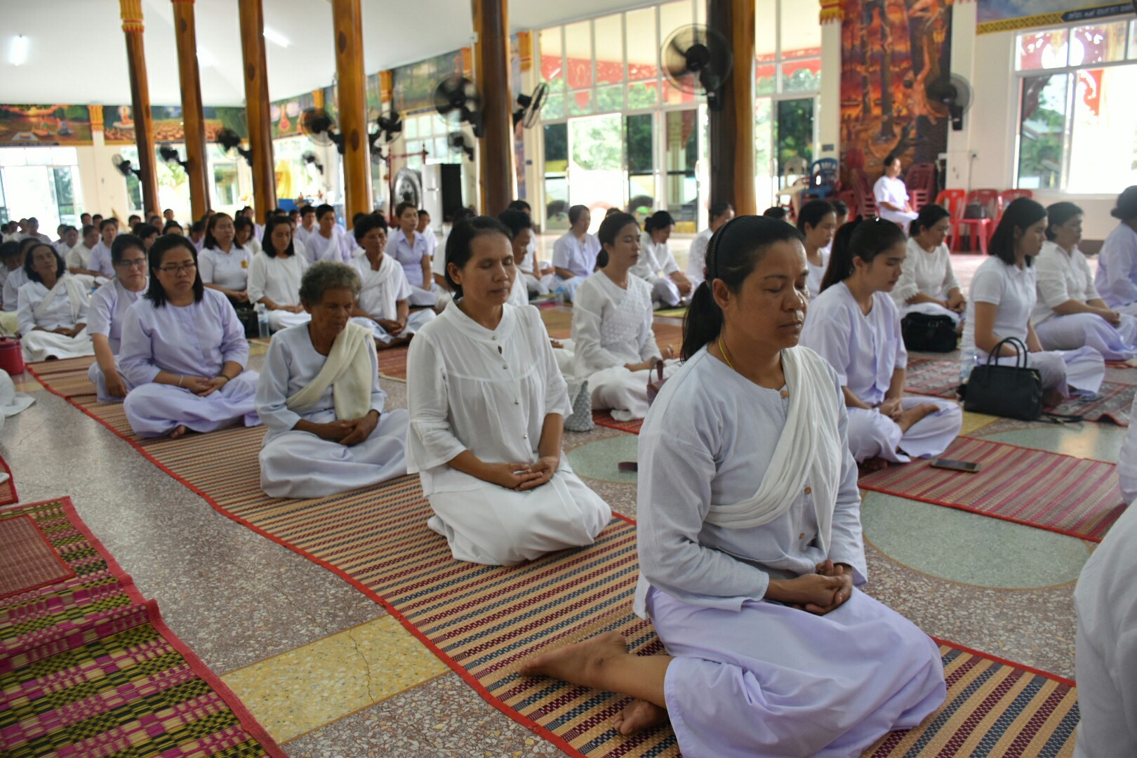15 สิงหาคม 2560  สำนักงานพัฒนาชุมชนจังหวัดมหาสารคาม จัดกิจกรรมการเสริมสร้างคุณธรรมจริยธรรมข้าราชการและบุคลากรกรมการพัฒนาชุมชน