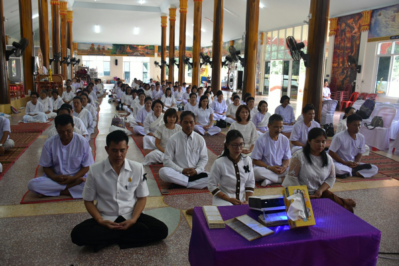 15 สิงหาคม 2560  สำนักงานพัฒนาชุมชนจังหวัดมหาสารคาม จัดกิจกรรมการเสริมสร้างคุณธรรมจริยธรรมข้าราชการและบุคลากรกรมการพัฒนาชุมชน