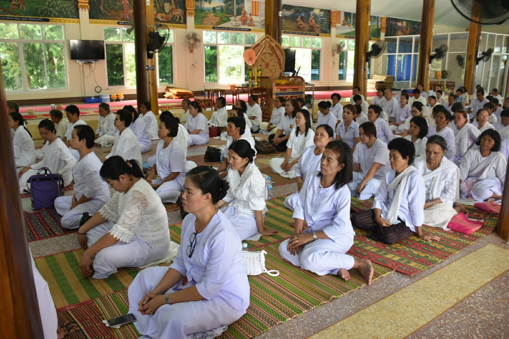 15 สิงหาคม 2560  สำนักงานพัฒนาชุมชนจังหวัดมหาสารคาม จัดกิจกรรมการเสริมสร้างคุณธรรมจริยธรรมข้าราชการและบุคลากรกรมการพัฒนาชุมชน