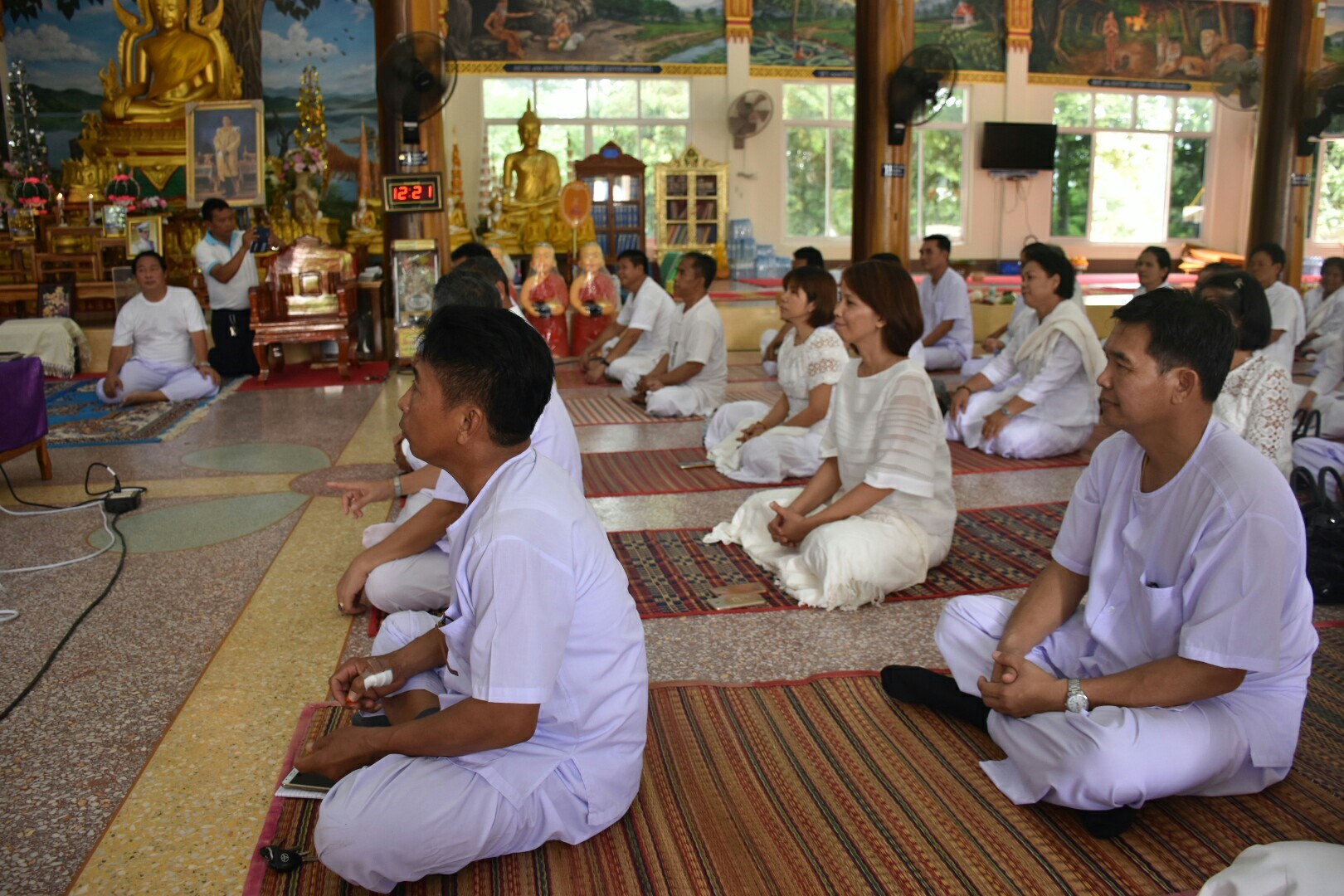 15 สิงหาคม 2560  สำนักงานพัฒนาชุมชนจังหวัดมหาสารคาม จัดกิจกรรมการเสริมสร้างคุณธรรมจริยธรรมข้าราชการและบุคลากรกรมการพัฒนาชุมชน