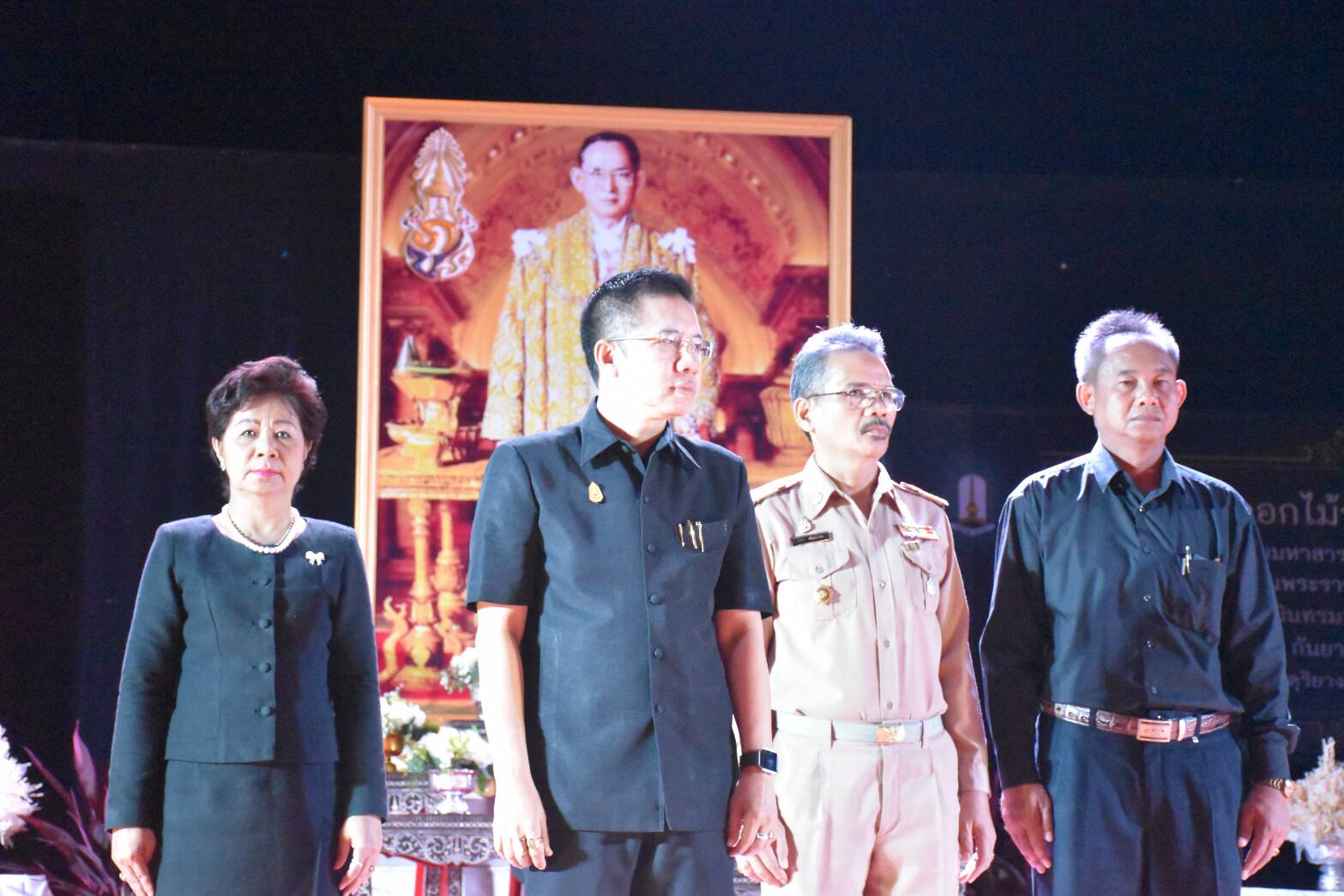4 กันยายน 2560 พิธีส่งมอบดอกไม้จันทน์พระราชทาน เพื่อทูลเกล้าฯ ถวายในพระราชพิธีถวายพระเพลิงพระบรมศพพระบาทสมเด็จพระปรมินทรมหาภูมิพลอดุลยเดช (รัชกาลที่ 9)