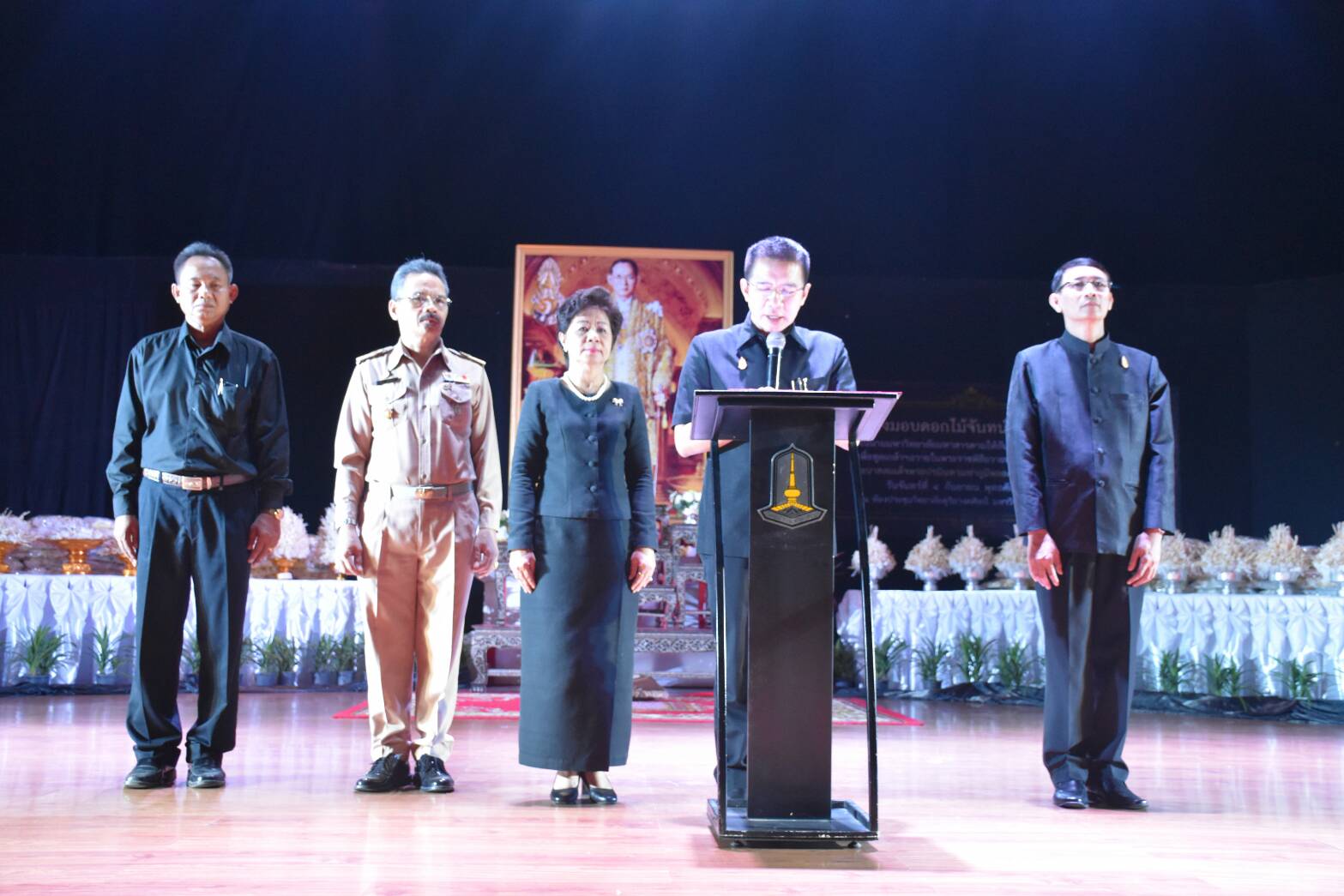 4 กันยายน 2560 พิธีส่งมอบดอกไม้จันทน์พระราชทาน เพื่อทูลเกล้าฯ ถวายในพระราชพิธีถวายพระเพลิงพระบรมศพพระบาทสมเด็จพระปรมินทรมหาภูมิพลอดุลยเดช (รัชกาลที่ 9)