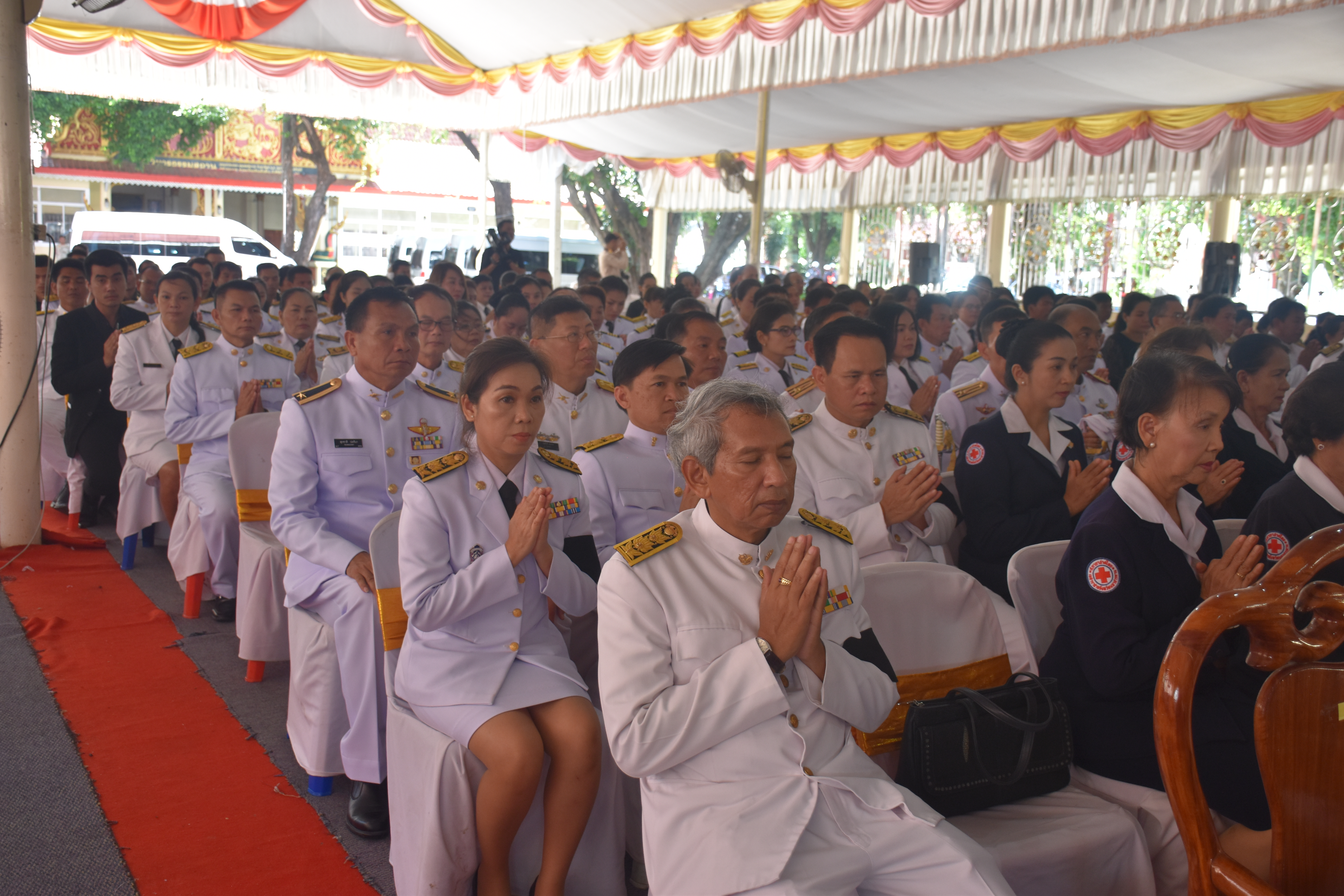 18 กันยายน 2560 นายเสน่ห์ นนทะโชติ ผู้ว่าราชการจังหวัดมหาสารคาม  เป็นประธานในพิธีอัญเชิญดอกไม้จันทน์ ตัวแทนจังหวัดและอำเภอ ณ วัดมหาชัยพระอารามหลวง ตำบลตลาด  อำเภอเมือมหาสารคาม จังหวัดมหาสารคาม
