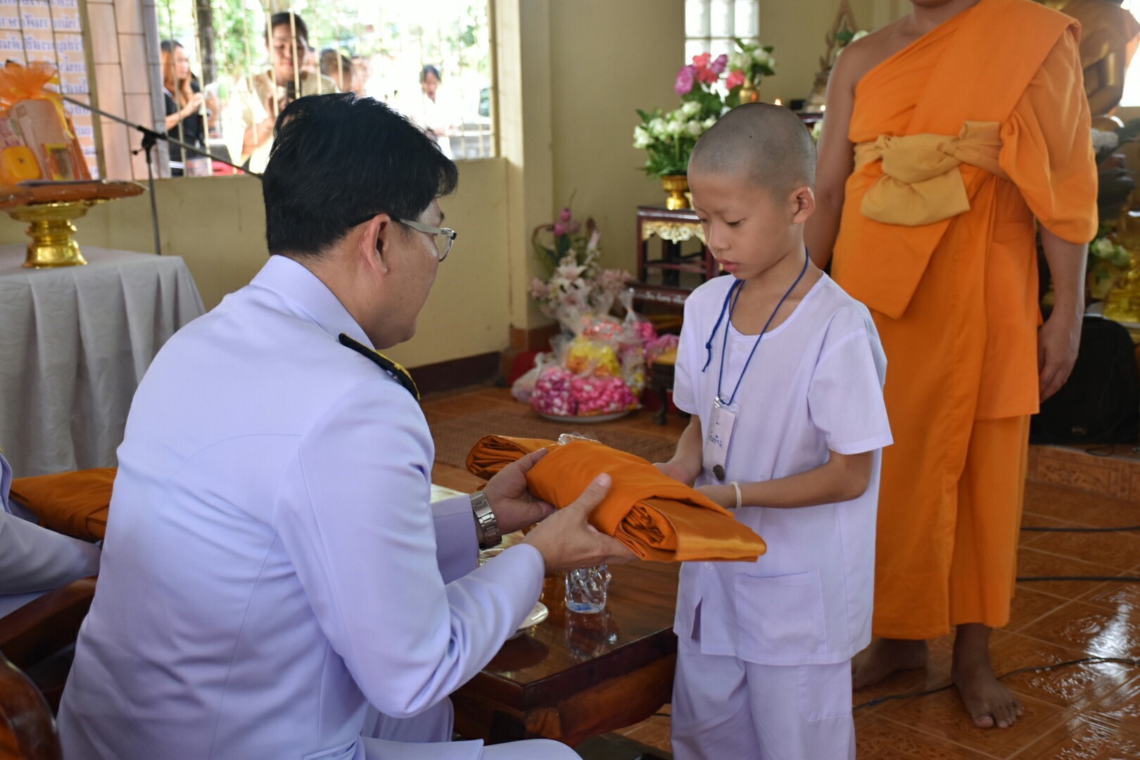 12 ตุลาคม 2560 เวลา 14.00 น.  บริษัทประชารัฐรักษามัคคีมหาสารคาม (วิสาหกิจเพื่อสังคม) จำกัด จัดโครงการบรรพชาสามเณร เพื่อถวายเป็นพระราชกุศลแด่พระบาทสมเด็จพระปรมิทรมหาภูมิพลอดุลยเดช บรมนาถบพิตร ครบ 1 ปี สวรรคต