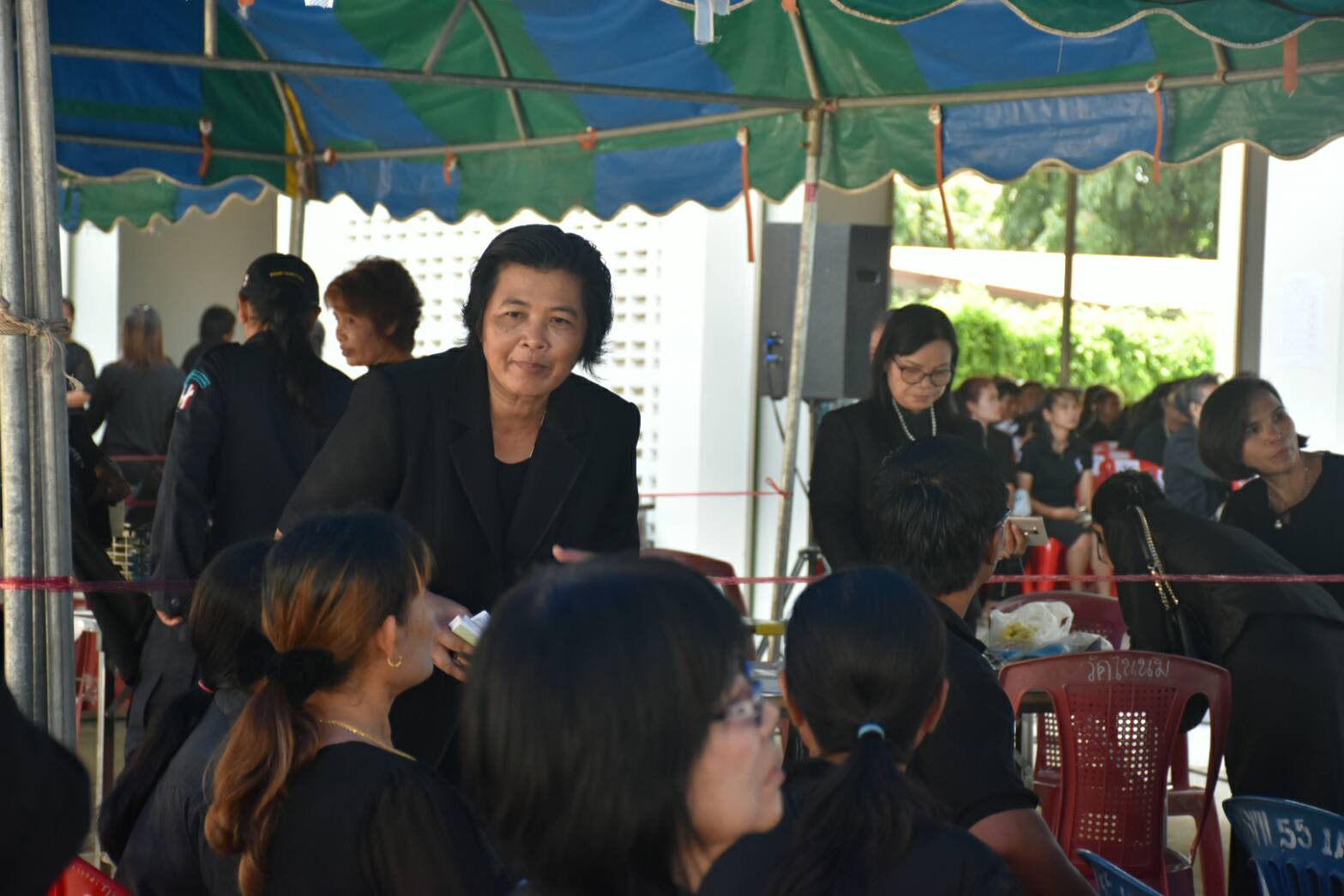 11 ตุลาคม 2560 การประชุมชี้แจงประชาชนจิตอาสาเฉพาะกิจ พระราชพิธีถวายพระเพลิงพระบรมศพพระบาทสมเด็จพระปรมินทรมหาภูมิพลอดุลยเดช บรมนาถบพิตร ประเภทงานดอกไม้จันทน์