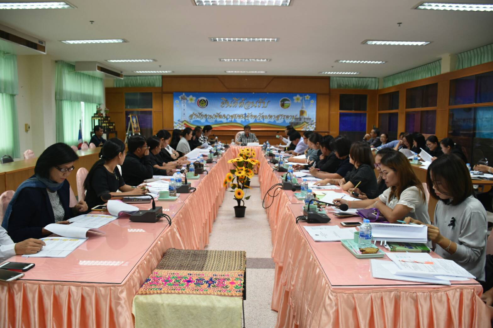 12 ตุลาคม 2560  นายวิทยา มากปาน รองผู้ว่าราชการจังหวัดมหาสารคาม เป็นประธานการประชุมคณะอนุกรรมการหนึ่งตำบล หนึ่งผลิตภัณฑ์ ระดับจังหวัด จังหวัดมหาสารคาม ครั้งที่ 2/2560