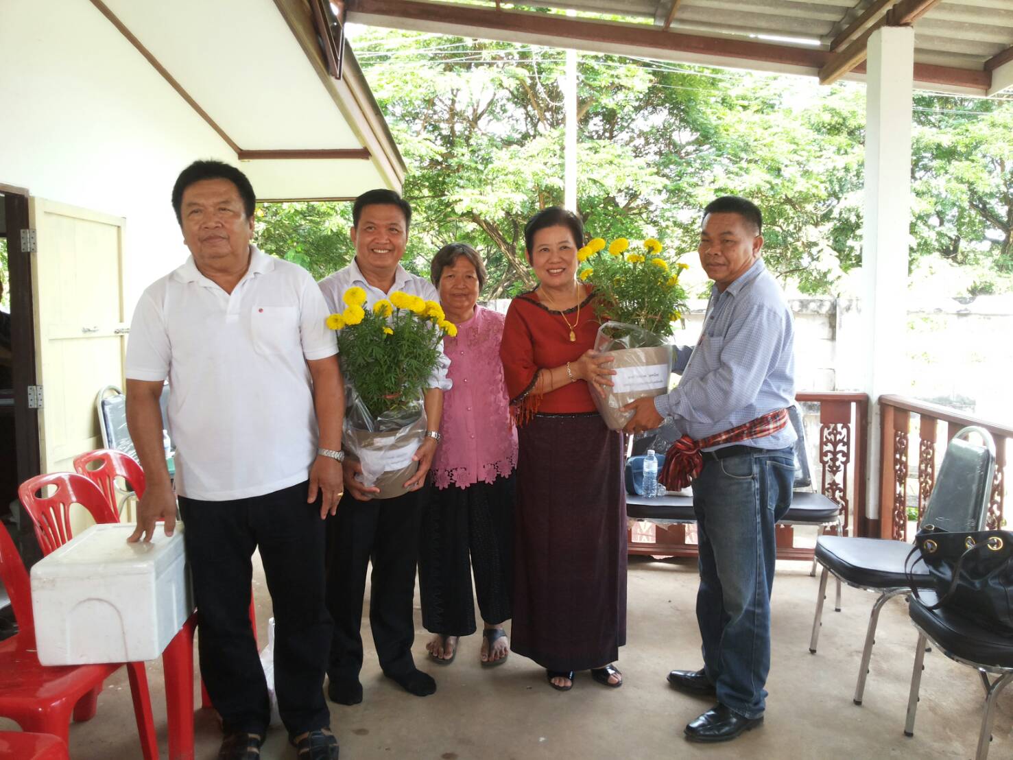 1 ตุลาคม 2560  สำนักงานพัฒนาชุมชนจังหวัดมหาสารคาม ให้การต้อนรับ นางบุญยิ่ง เทศน้อย พัฒนาการจังหวัดมหาสารคาม เนื่องในโอกาสย้ายมาดำรงตำแหน่งพัฒนาการจังหวัดมหาสารคาม
