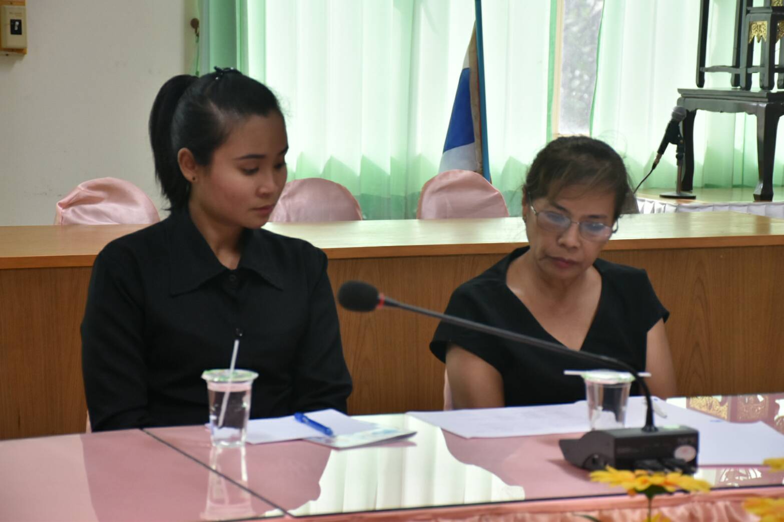 18 ตุลาคม 2560 การประชุมคณะทำงานดอกไม้จันทน์สำหรับประชาชน ในพระราชพิธีถวายพระเพลิงพระบรมศพพระบาทสมเด็จพระปรมินทรมหาภูมิพลอดุลยเดช บรมนาถบพิตร จังหวัดมหาสารคาม