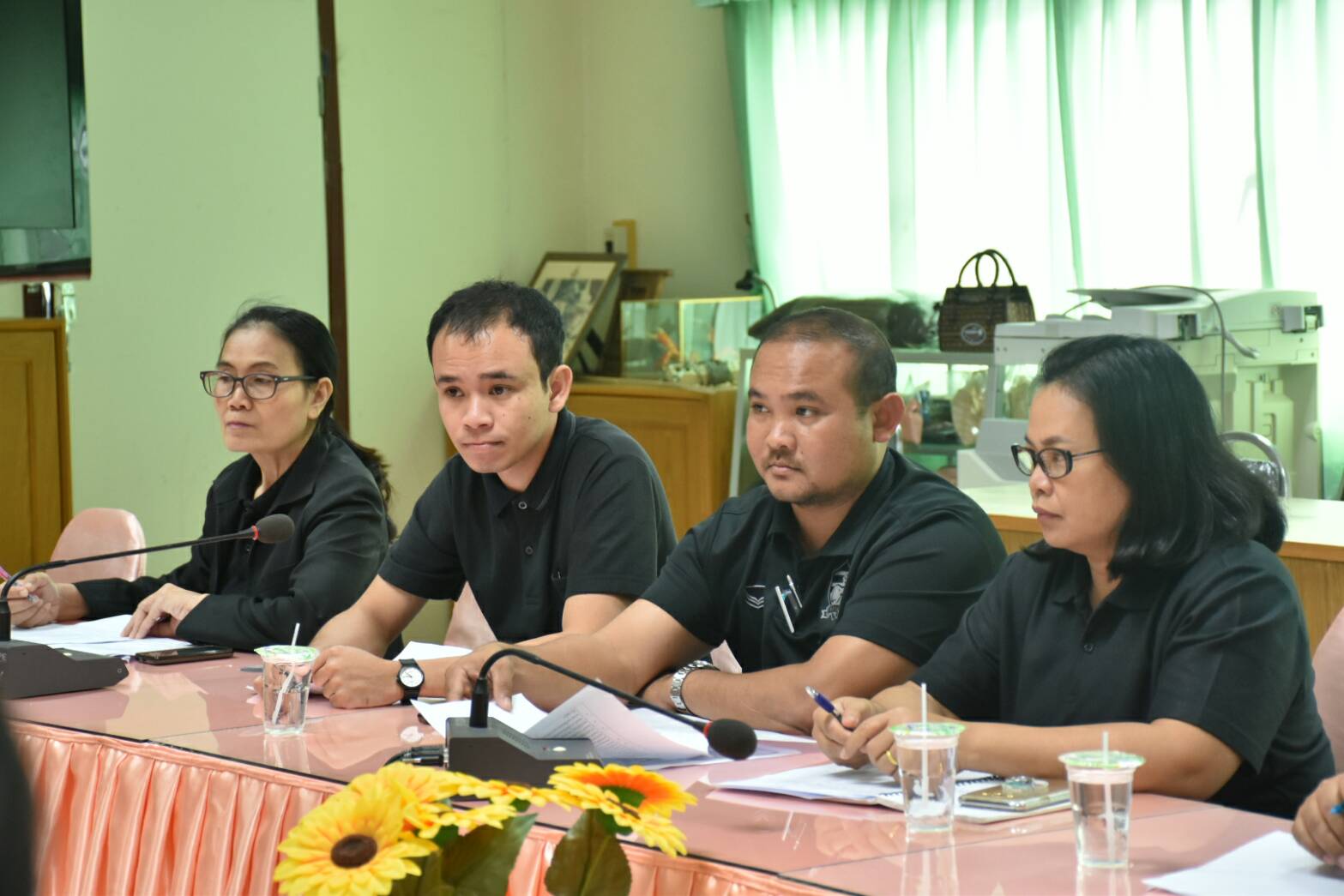 18 ตุลาคม 2560 การประชุมคณะทำงานดอกไม้จันทน์สำหรับประชาชน ในพระราชพิธีถวายพระเพลิงพระบรมศพพระบาทสมเด็จพระปรมินทรมหาภูมิพลอดุลยเดช บรมนาถบพิตร จังหวัดมหาสารคาม
